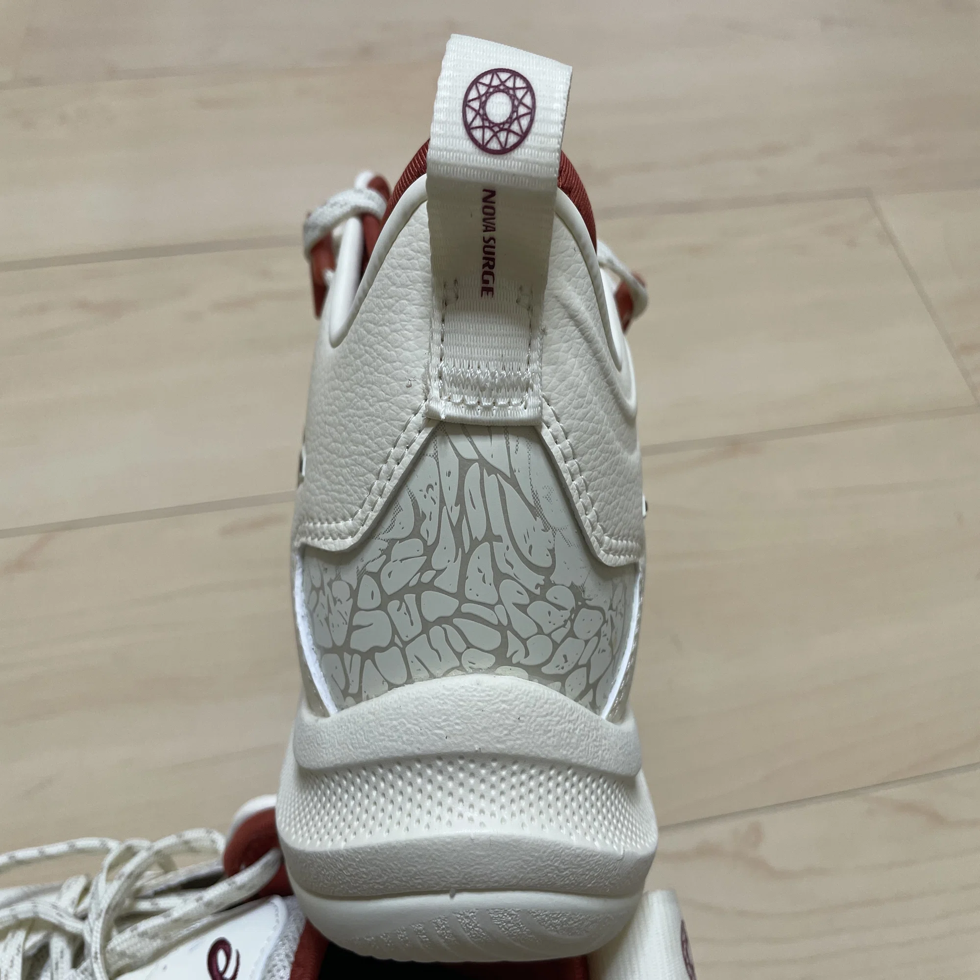 NOVA SURGE LOW 2 Performance Review｜Brankなんとか