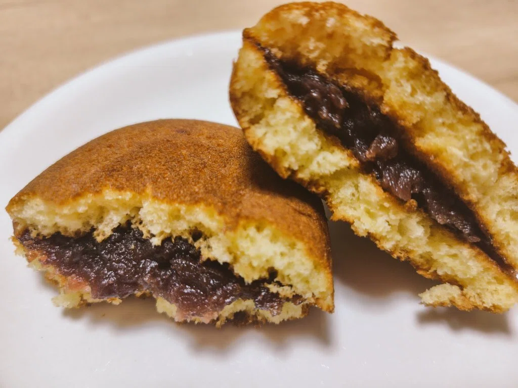 ◇どら焼き備忘録 170個目／中村屋製菓(増毛町) 〜粗さが光る絶妙な