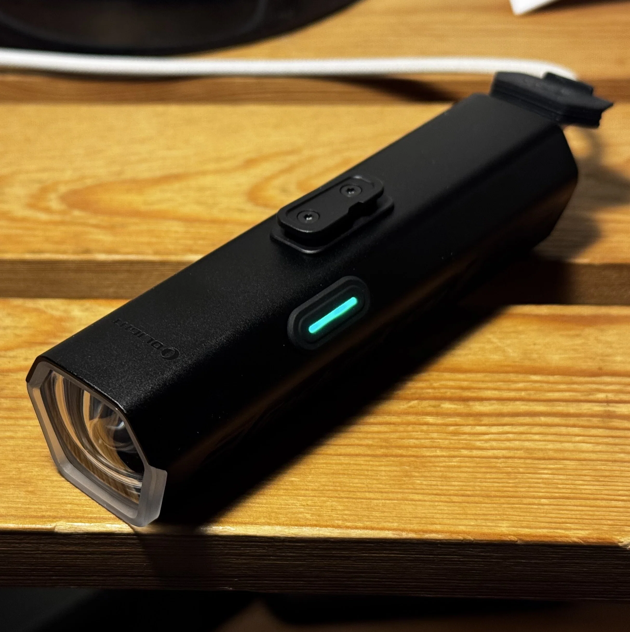 OLIGHT GOSHAWK1600を購入した件｜ワクワクさん