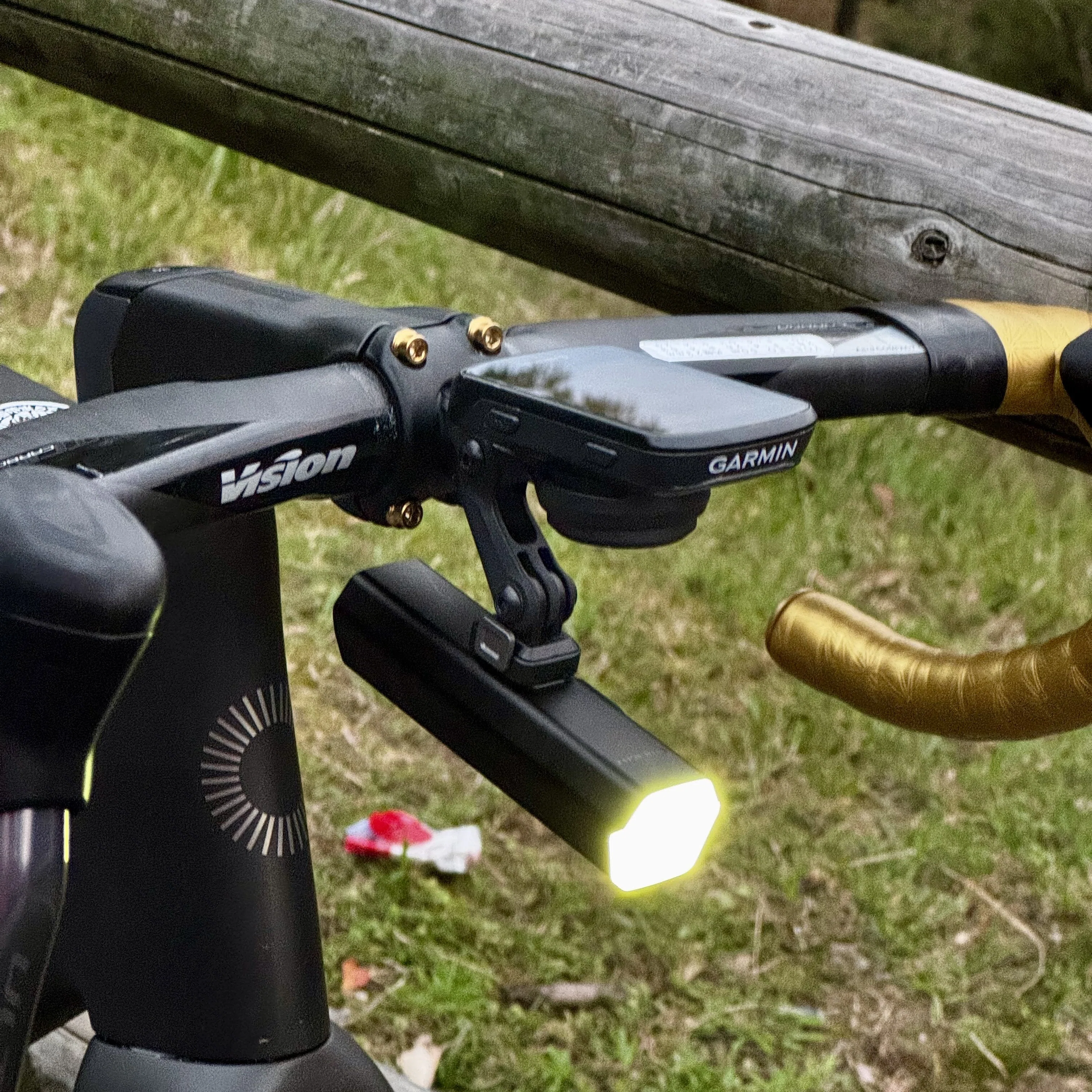 OLIGHT GOSHAWK1600を購入した件｜ワクワクさん