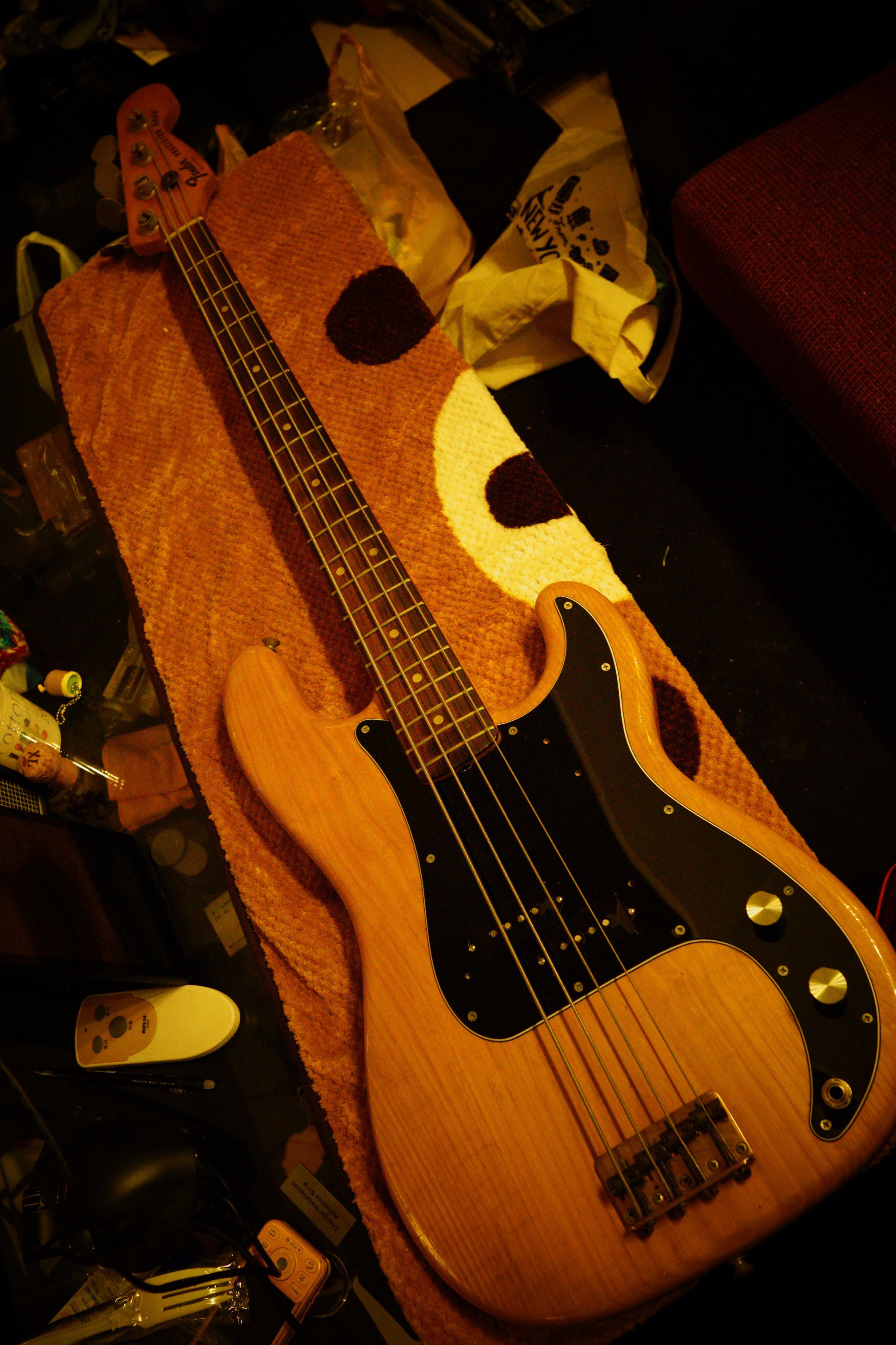 押し入れに眠っていたGRECO GOB-900を弾いてみた＆戴き物ベースたち