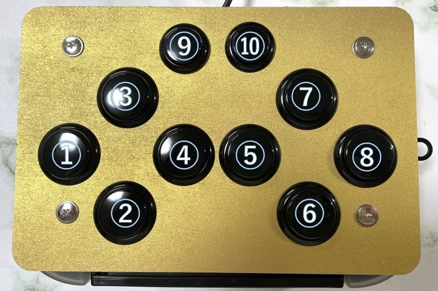 自作 卓上アーケードコントローラー (DDR GP/StepMania対応) 自作 卓上アーケードコントローラー (DDR GP/StepMania対応
