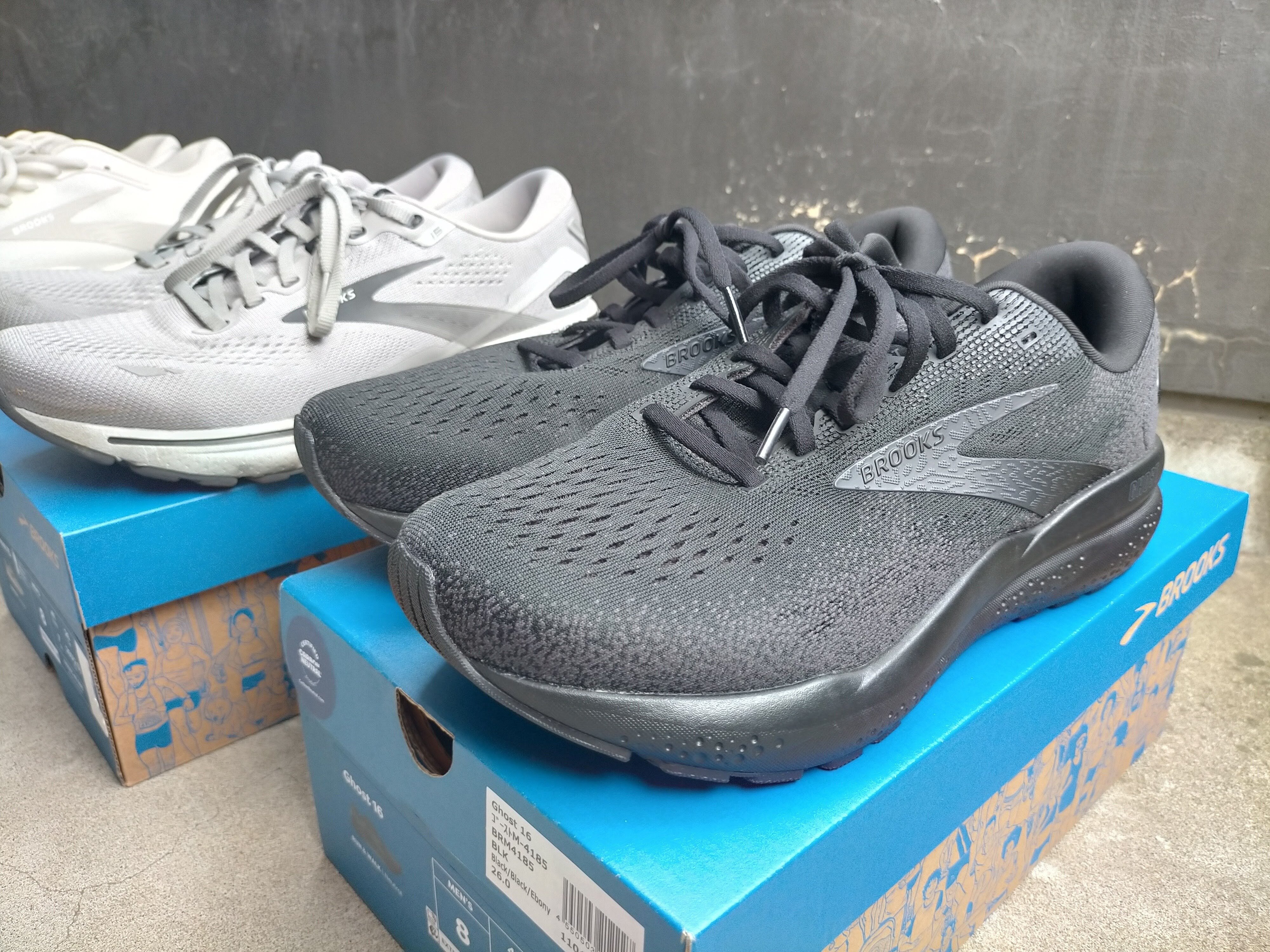 ブルックス ゴースト16 グレイ 28cm ワイド ランニング 新品 未使用 BROOKS ブルックス Ghost16 WIDE ゴースト16 ワイド レディース