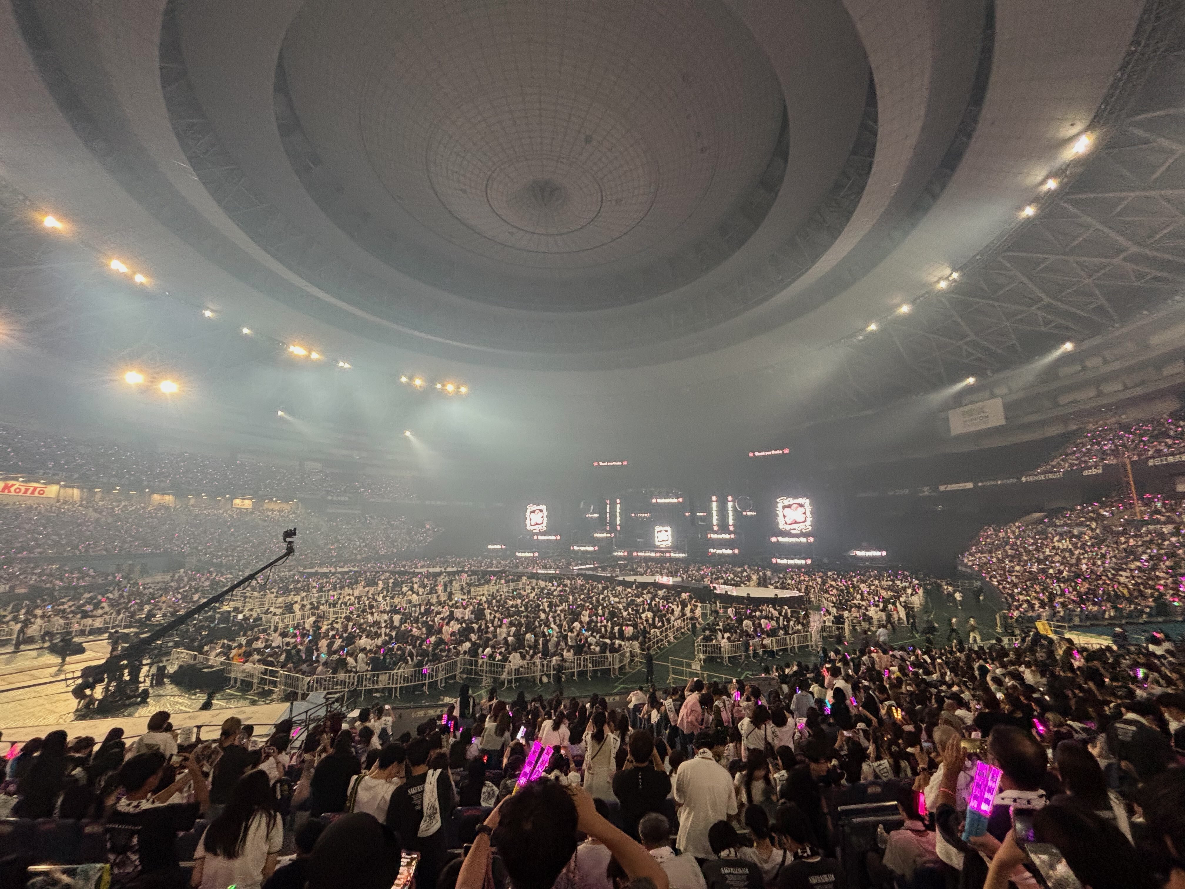 嵐 5大ドームツアー集大成ライブ写真集 Amazon.co.jp