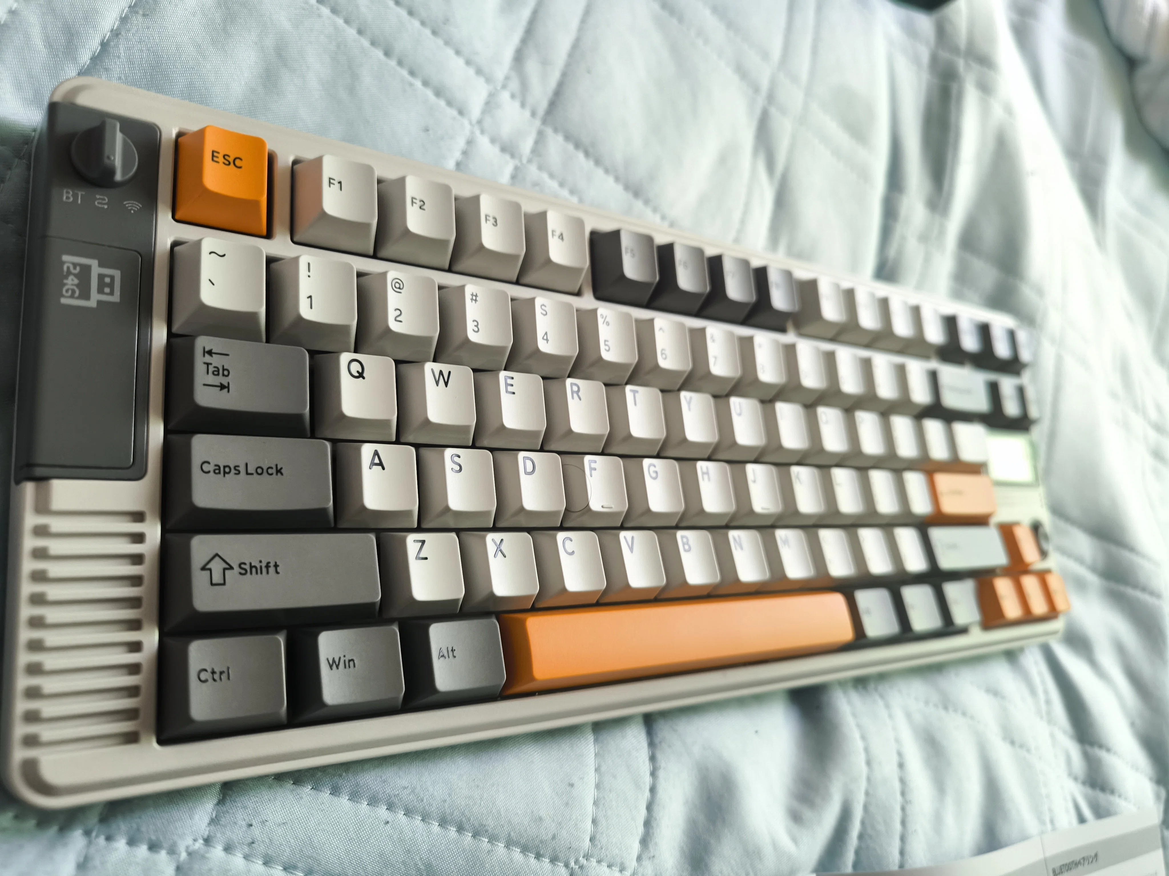 EPOMAKER RT85 レビュー：レトロデザインと高機能を追求した多機能