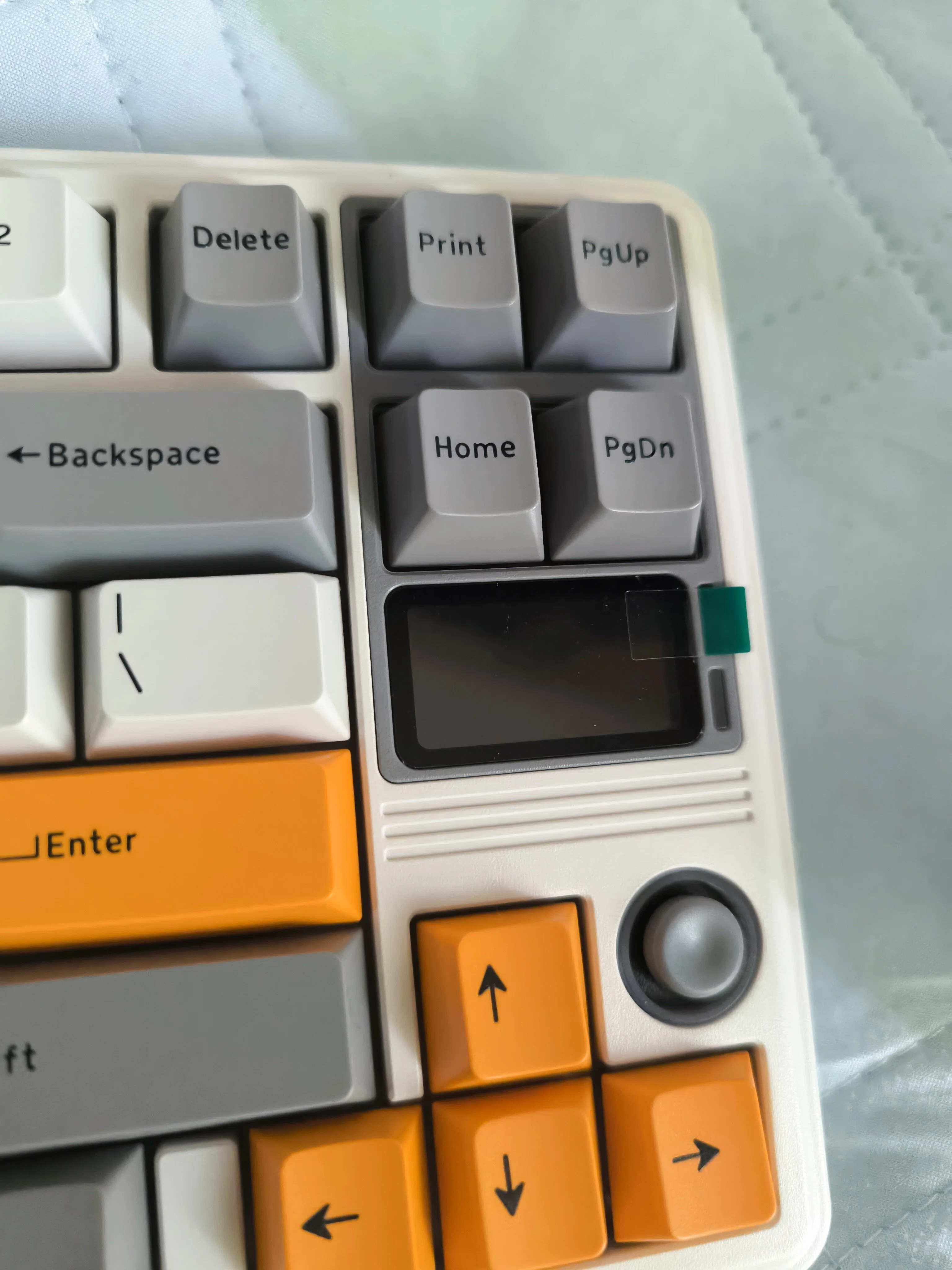 EPOMAKER RT85 レビュー：レトロデザインと高機能を追求した多機能