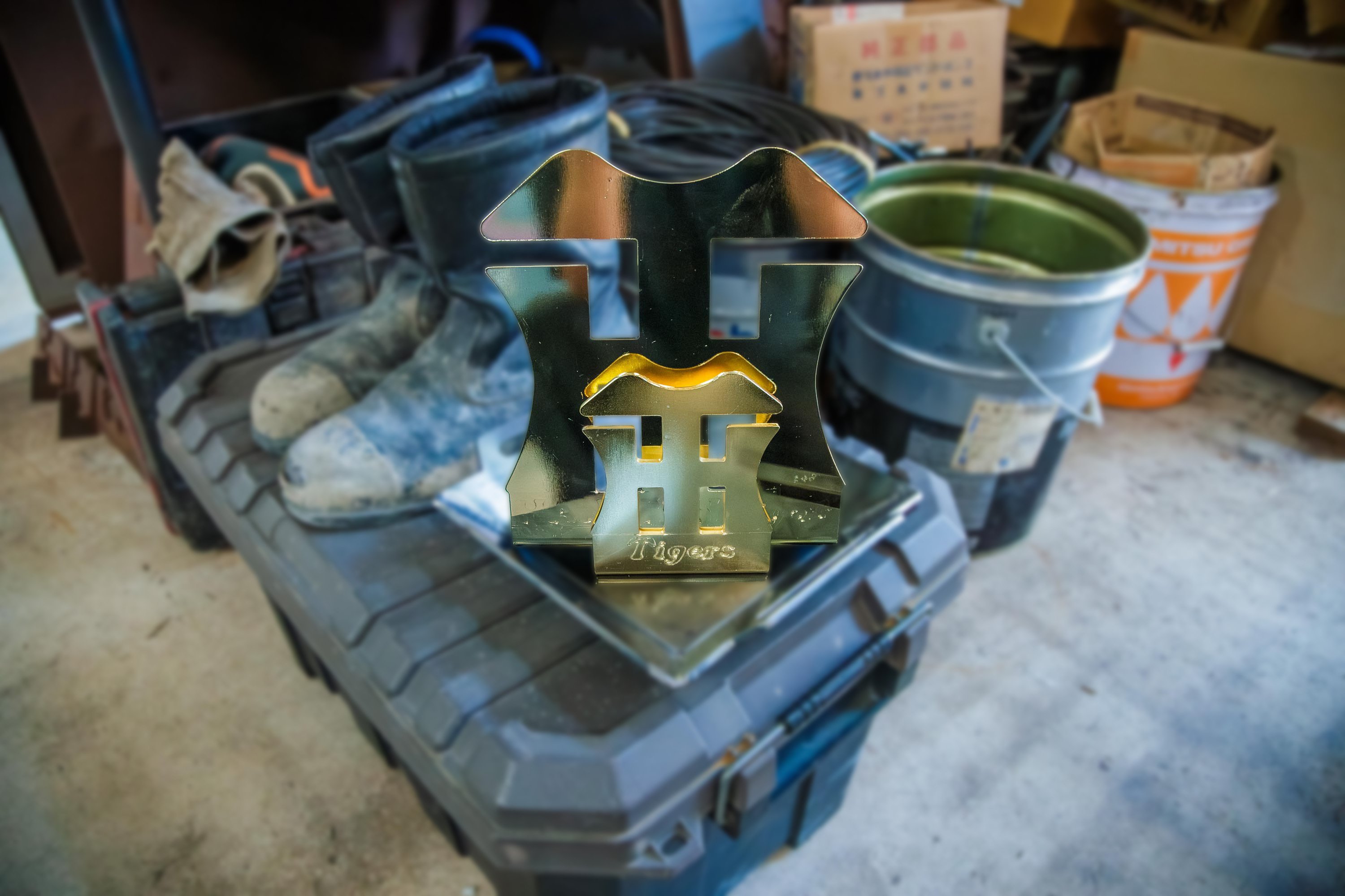 尼崎の町工場から“愛でるプロダクト”を」HIBANASが灯す、日常で愛さ