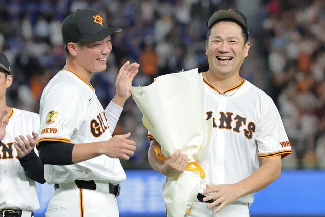 マー君神の子不思議な子」が遂に偉業達成。巨人・田中将大、19年目で