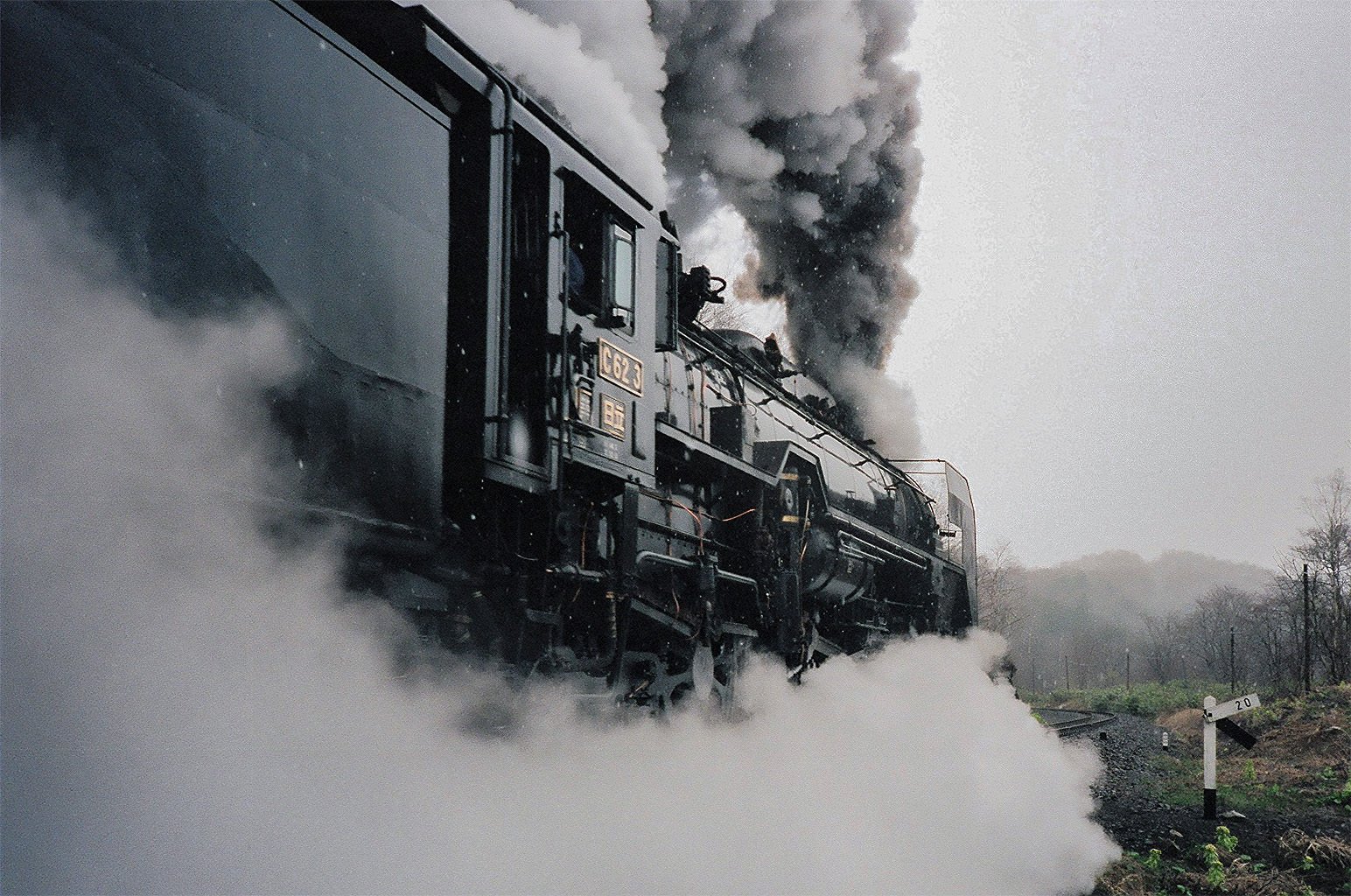 v104, 函館本線：C62ニセコ （1991年前編）｜ひろやん