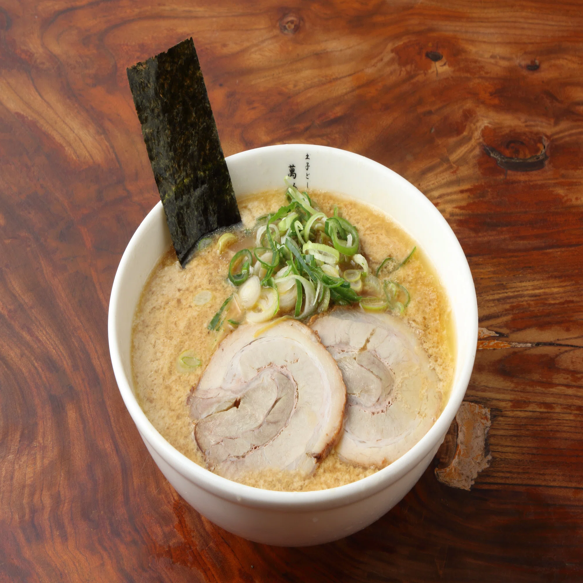 萬 珍 軒 名古屋