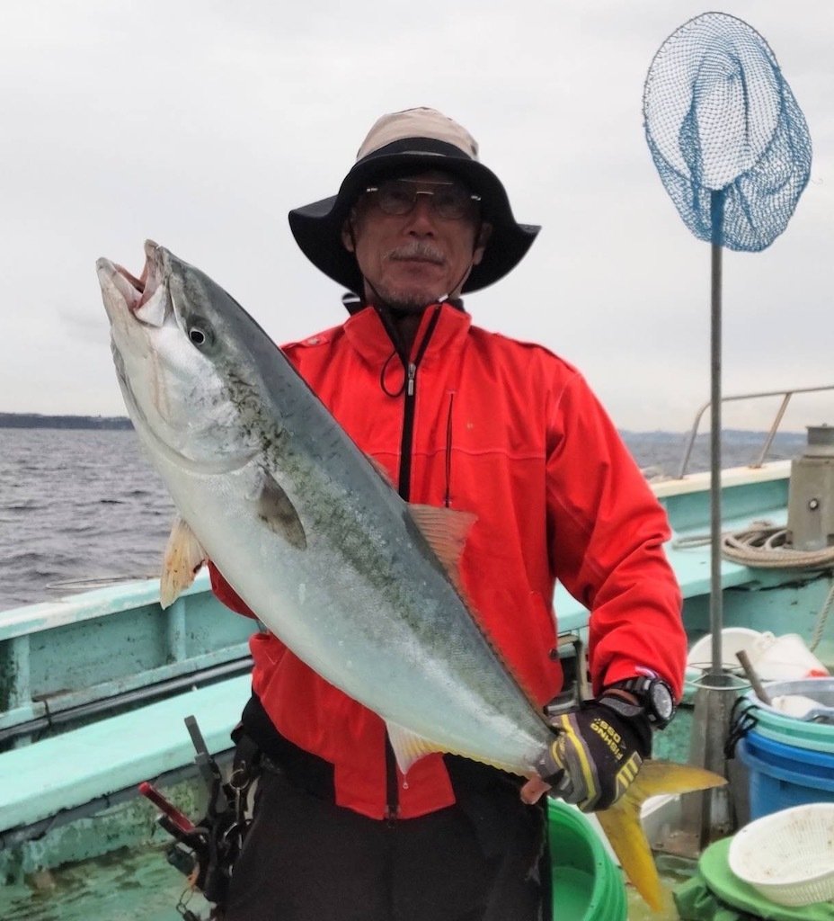 赤鰤 レジン製 1/64 フェラーリSF90 レジン製 1/64 フェラーリSF90