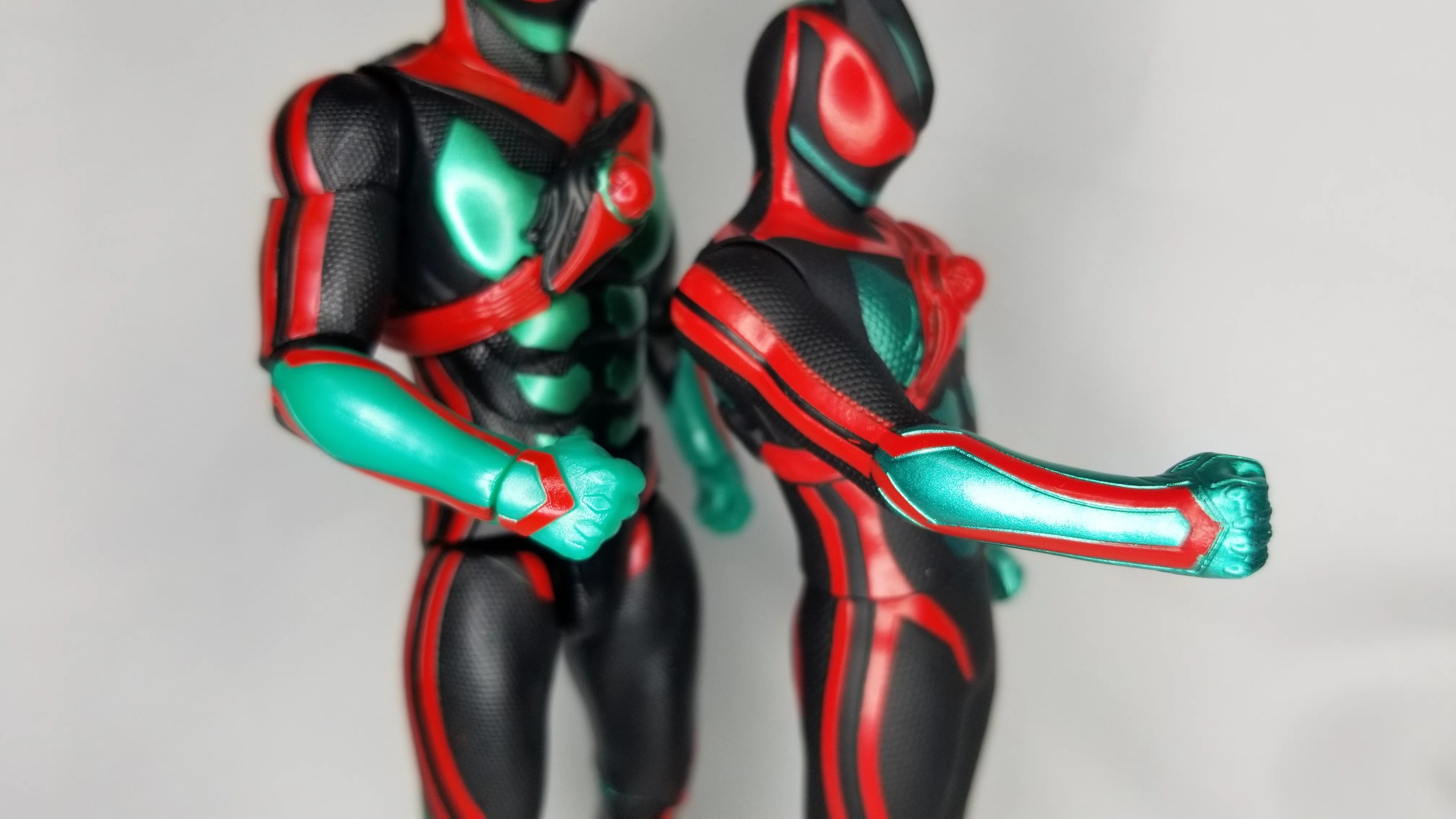 圧倒的情報密度！ 仮面ライダーストア限定ソフビ『ゼッツ フィジカム
