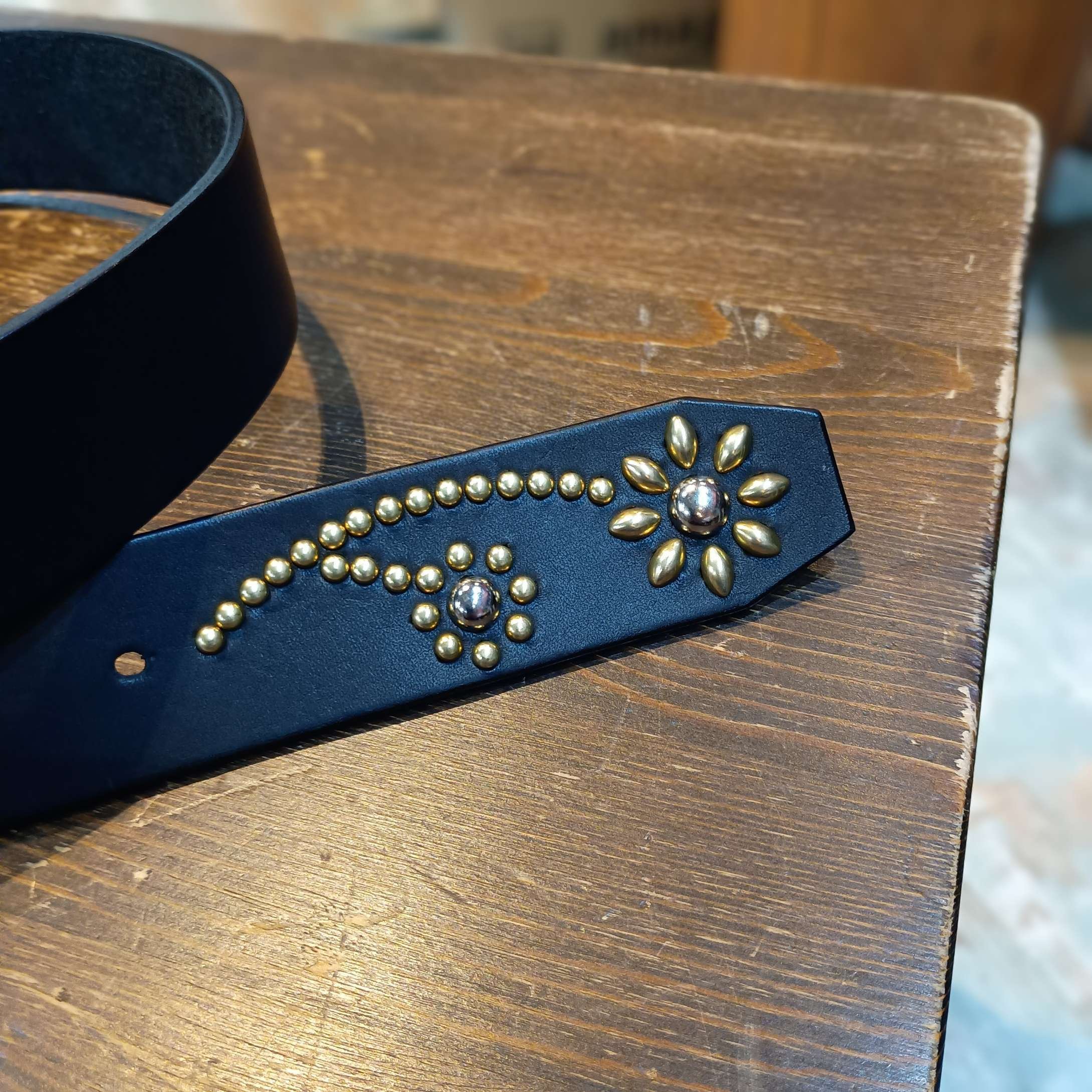 オーダー品　No.13 No.14 ギャリソンスタッズベルト　ミッスーリ オーダー品 No.13 No.14 ギャリソンスタッズベルト ミッスーリ