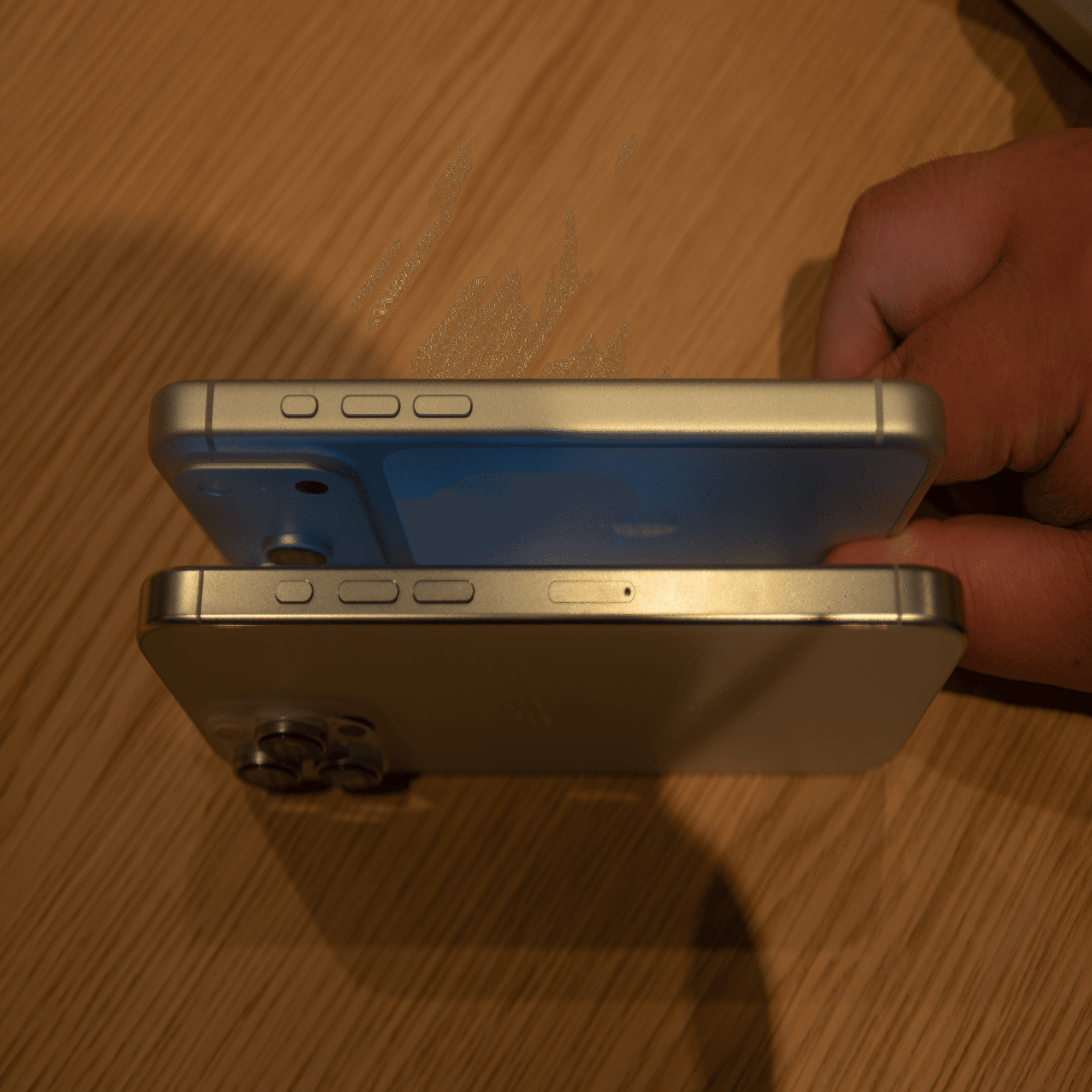 iPhone 17 Pro・17 Pro Maxお触りレポ / サンデーAFJ号外 2025年10月3