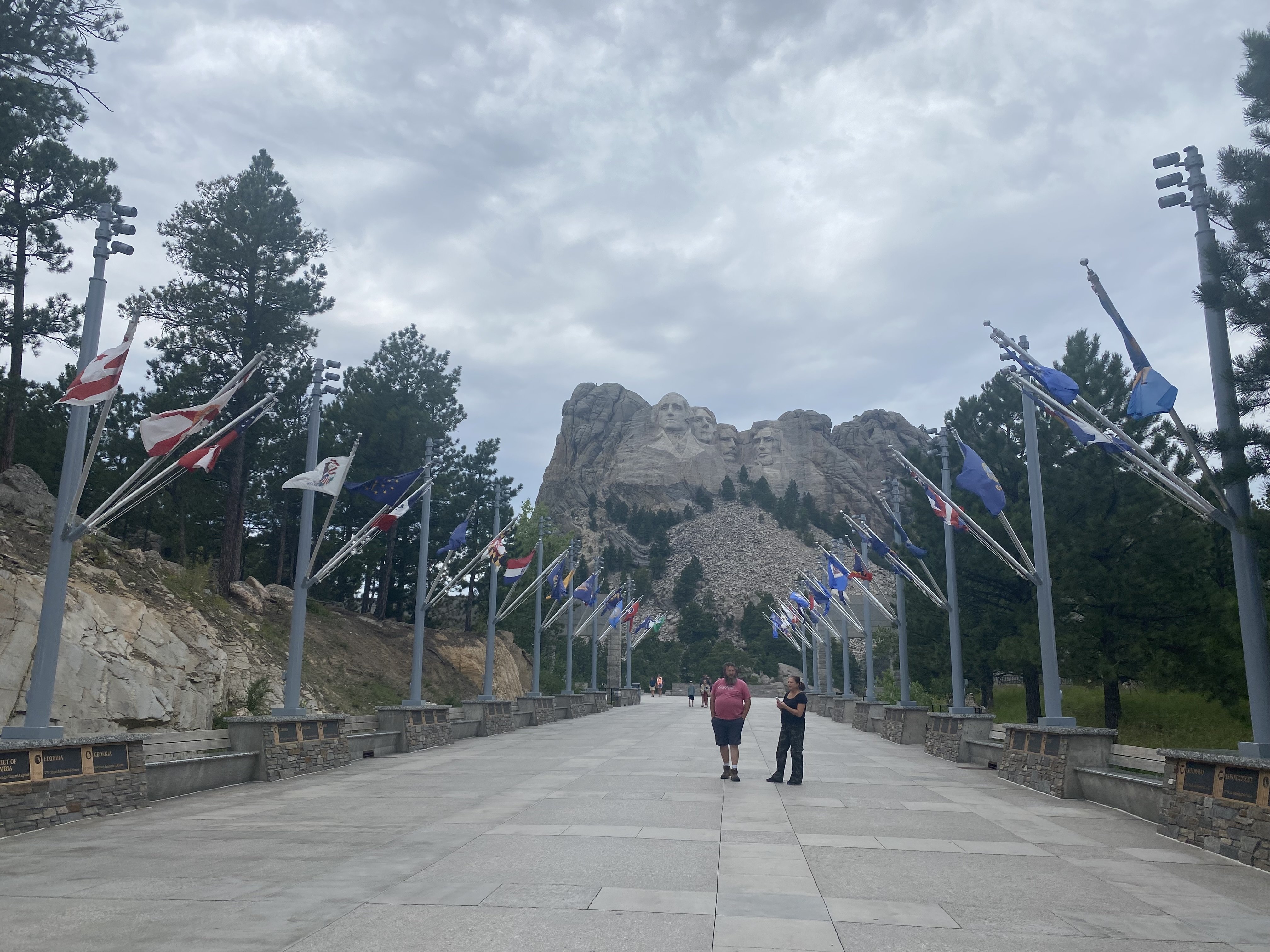 女子ひとり旅で巡るサウスダコタ州①｜大統領の顔！念願のマウント