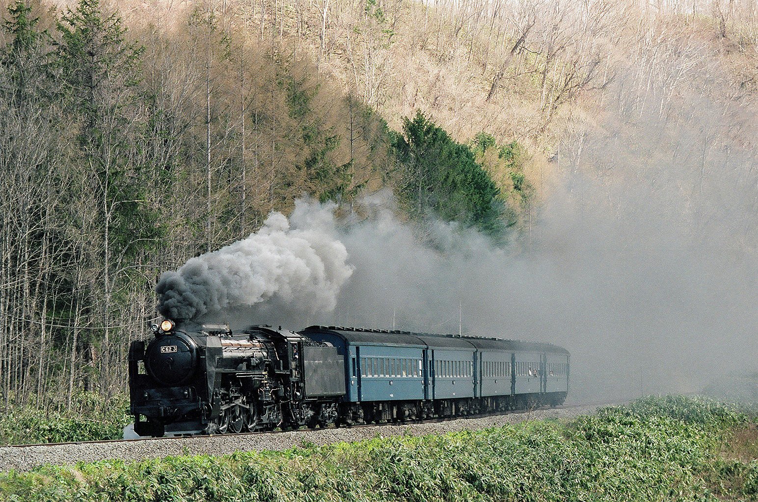 v105, 函館本線：C62ニセコ （1991年後編）｜ひろやん