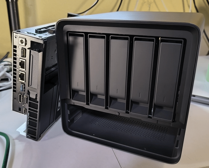 1週間使った】Minisforum N5 Proの暫定使用感【自費レビュー】｜重藤 六