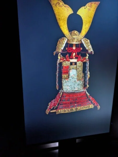 365日色の話＋「SAMURAI 究極の国宝 大兜展」日本の工芸技術の粋を