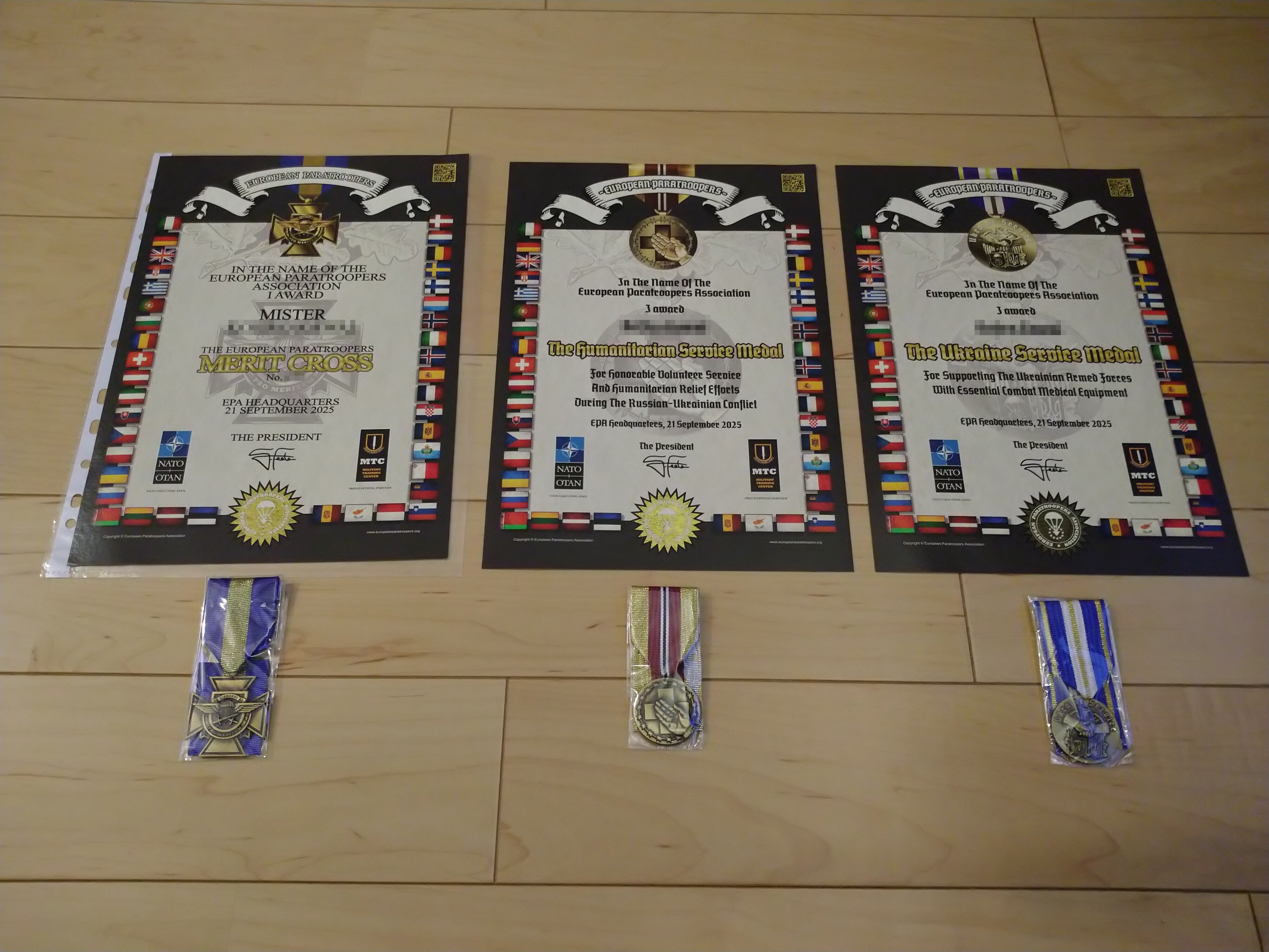 重要なお知らせ】ウクライナ支援の功績が認められ 欧州空挺部隊
