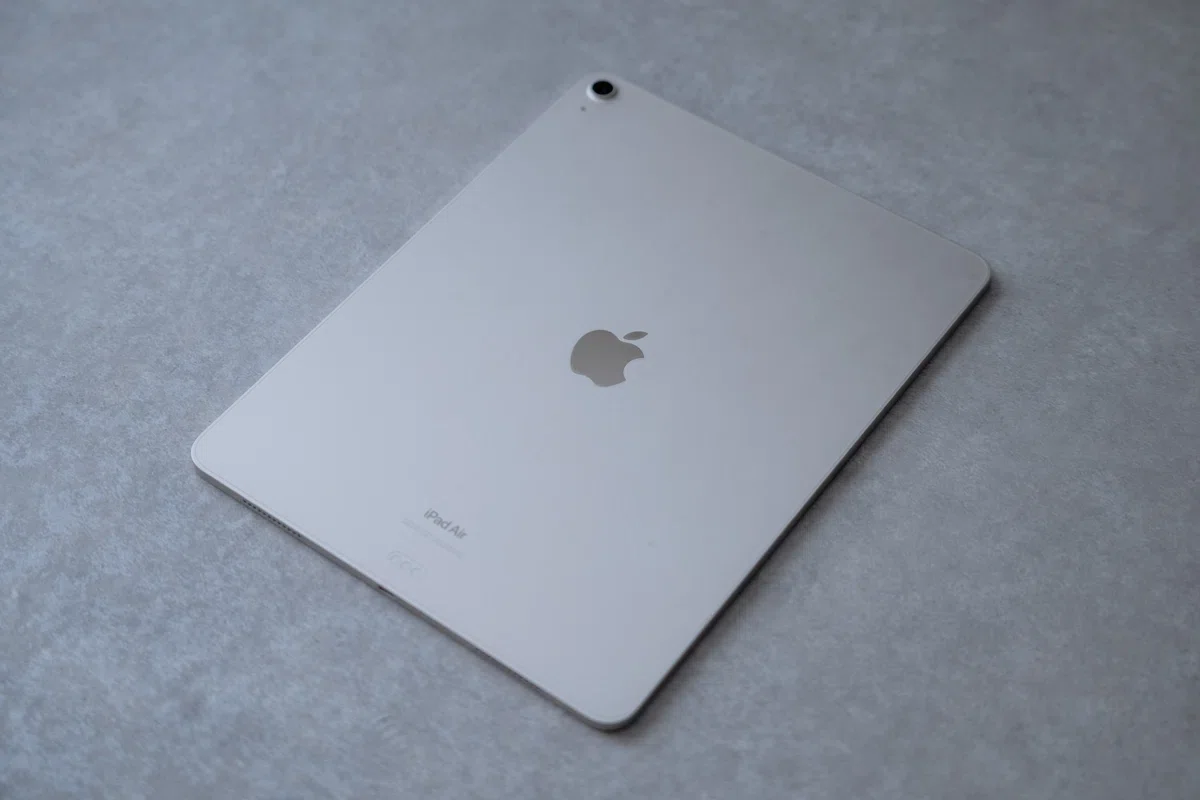 1台で済む安心感。iPad Air 13インチを使ってみた感想|murasaki 1台で済む安心感。iPad Air 13インチを使ってみた感想|murasaki