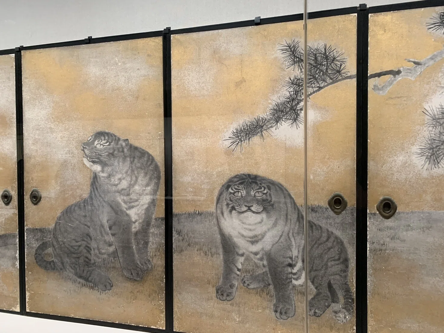美品 掛け軸 円山応挙筆「果子図 葡萄 柘榴」重要文化財 双幅 シルクスクリーン 円山応挙 名作十二撰 12月 松鶴図 掛軸 掛け軸 : アートの友社 『名作