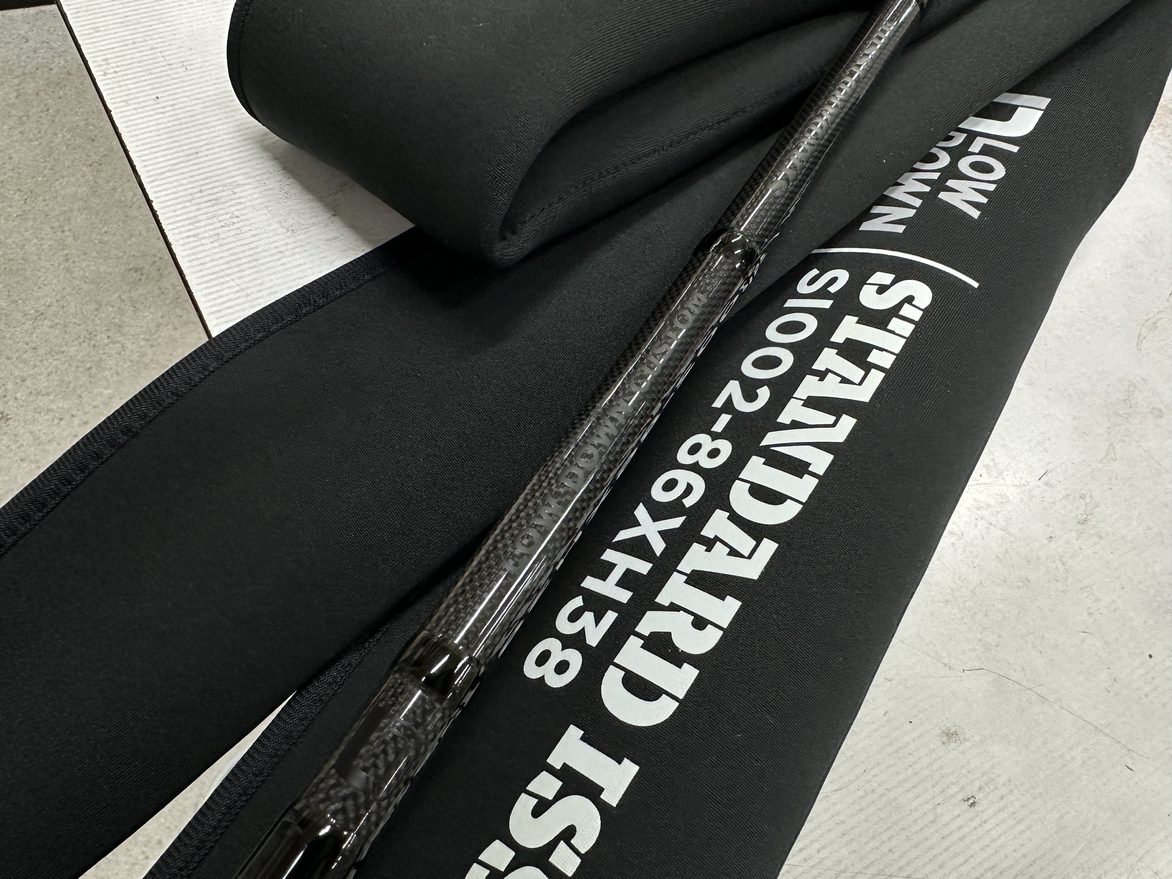 カリフォルニア発！本格スイムベイトロッド「Low Down Customs