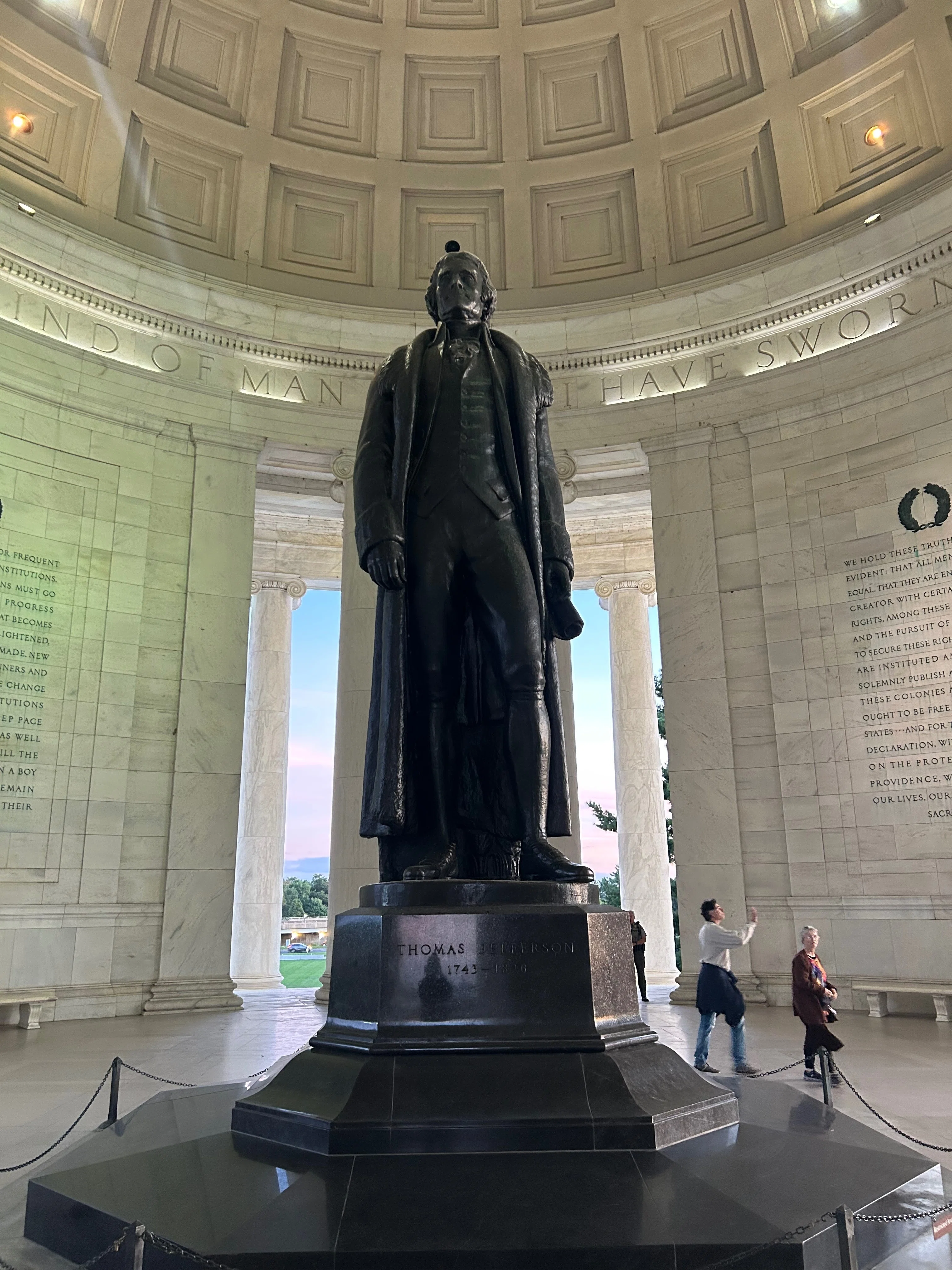 ワシントンD.C観光案内（Jefferson Memorial） ｜栗田さん