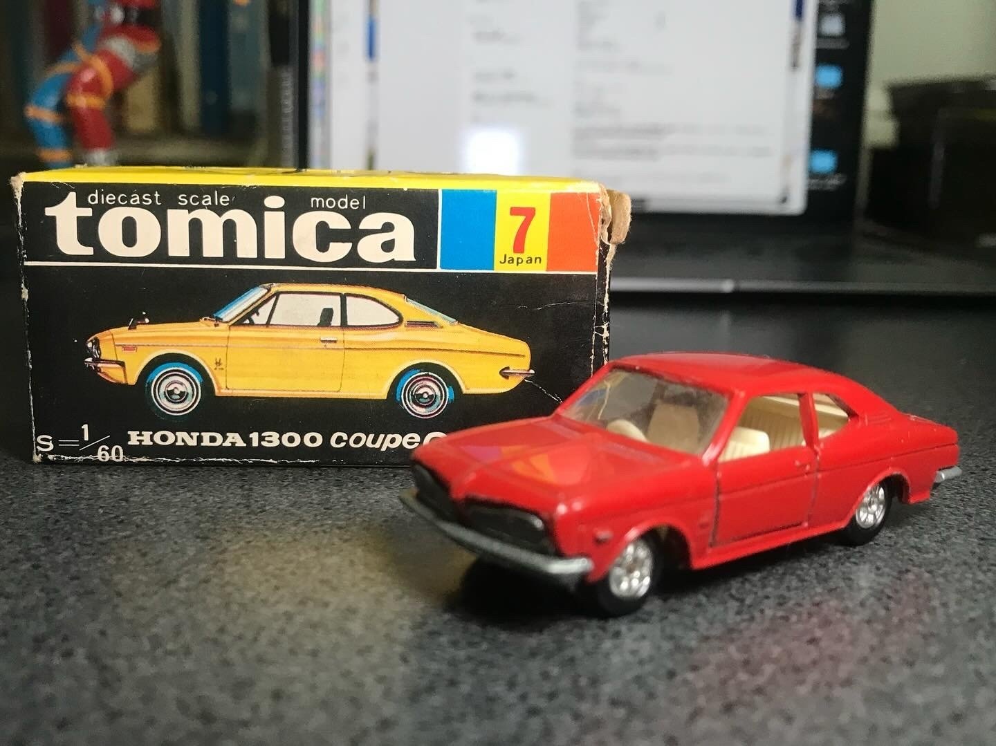 極美品　トミカ No.7 ホンダ 1300 クーペ9 極美品 トミカ No.7 ホンダ 1300 クーペ9 - メルカリ