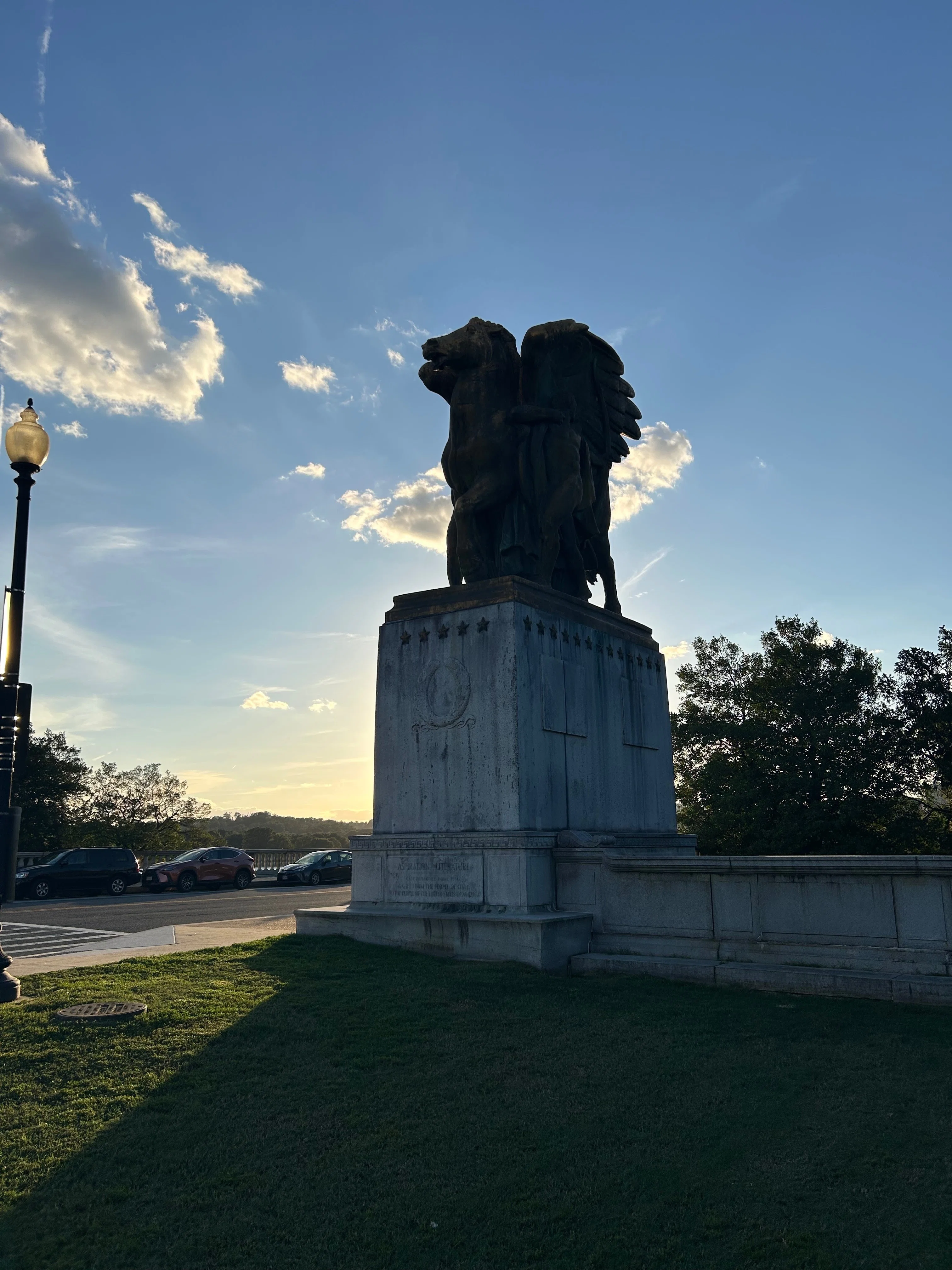 ワシントンDC観光案内番外編 National Mall 西端｜栗田さん