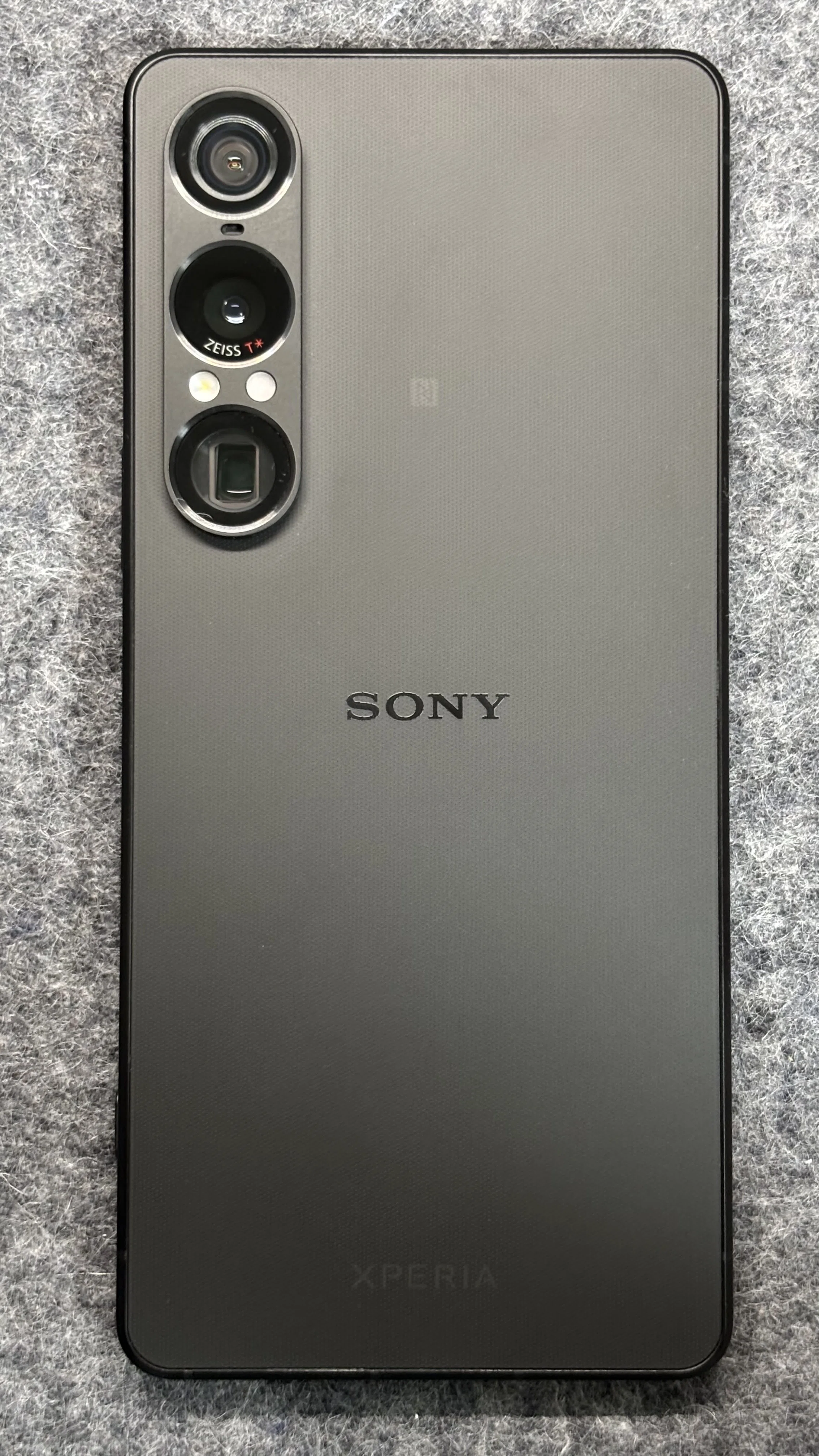 iPhone17ProとXperia1Ⅶを両方GETしたので比較してみた｜そす