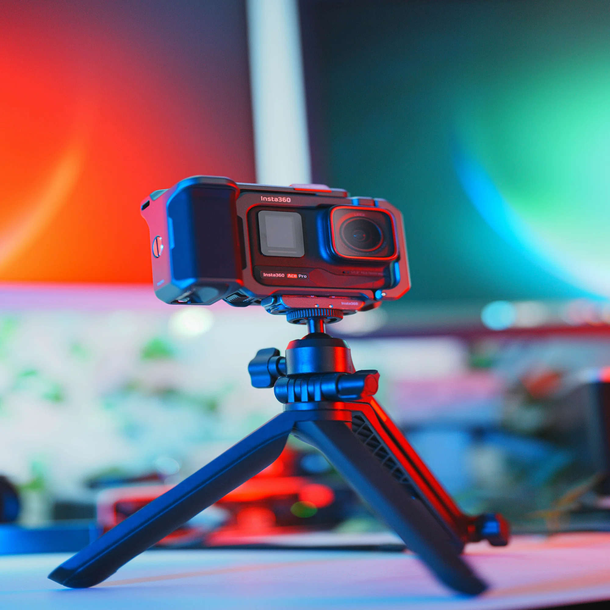 まいにゅーぎあ】Insta360 Ace Pro ストリート撮影グリップセット｜は 