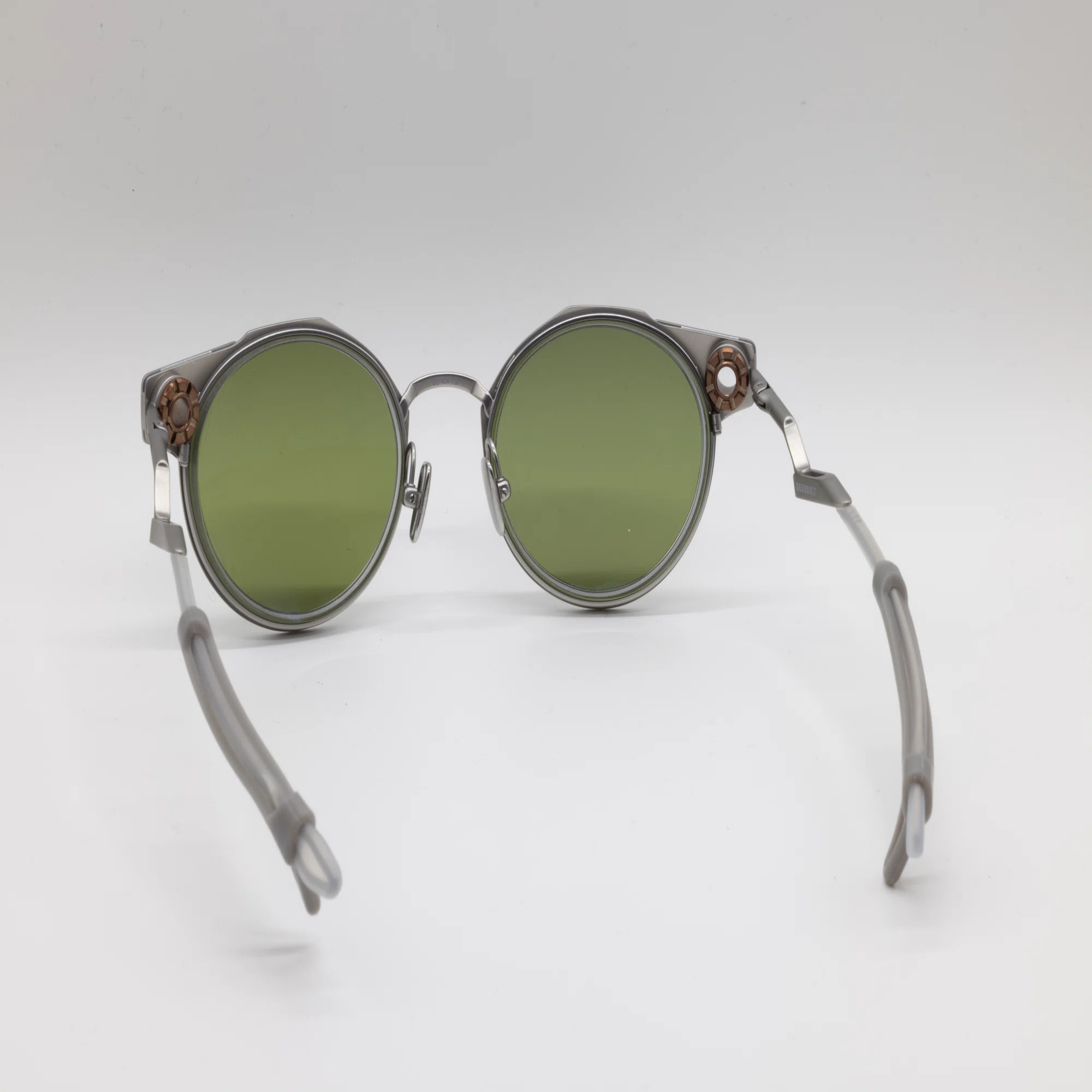 私のメガネ No.5 Oakley Deadbolt｜ちよっぺ ほびー