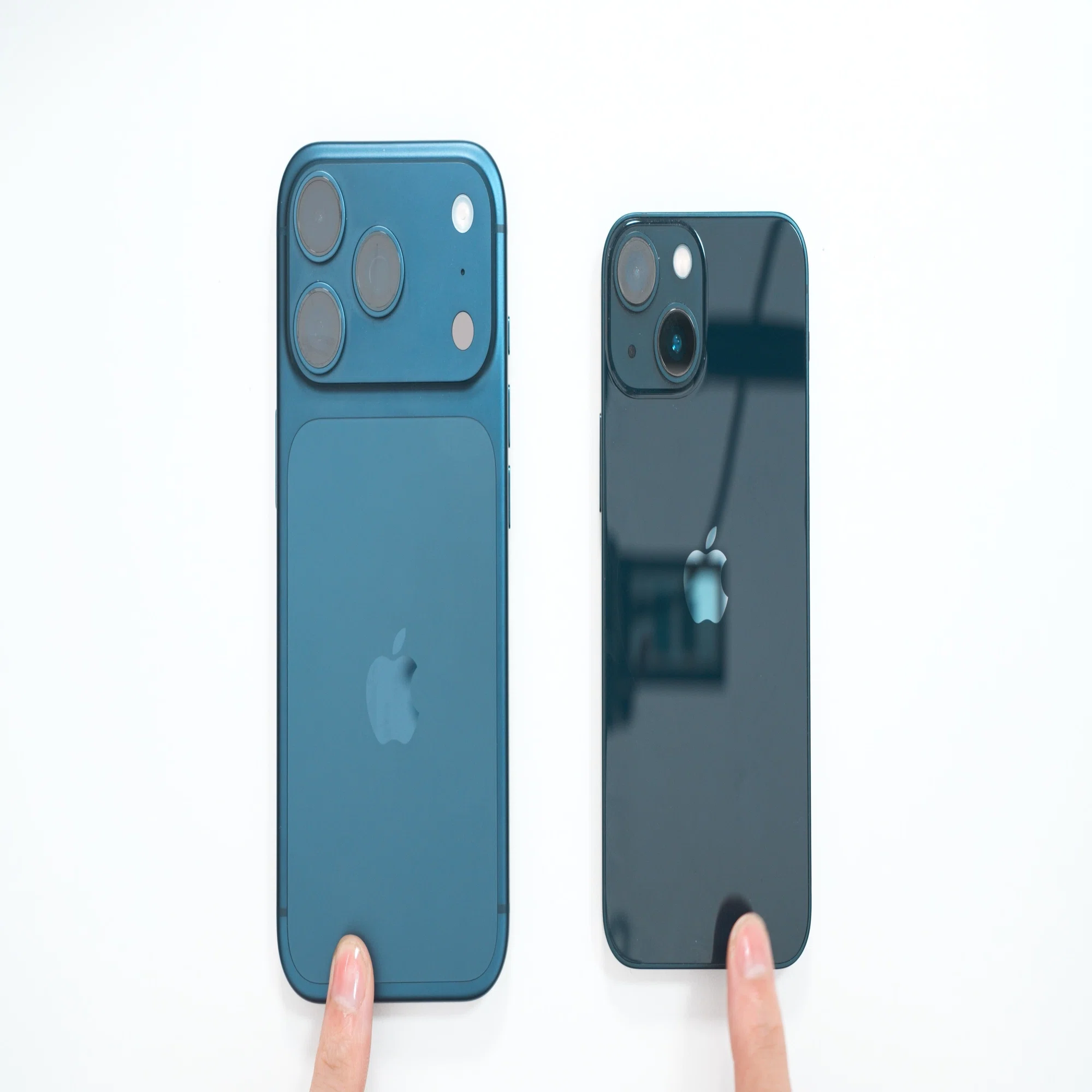 iPhone 13 mini卒業｜iPhone 17 Proを1週間使って見えた“実用差”と 