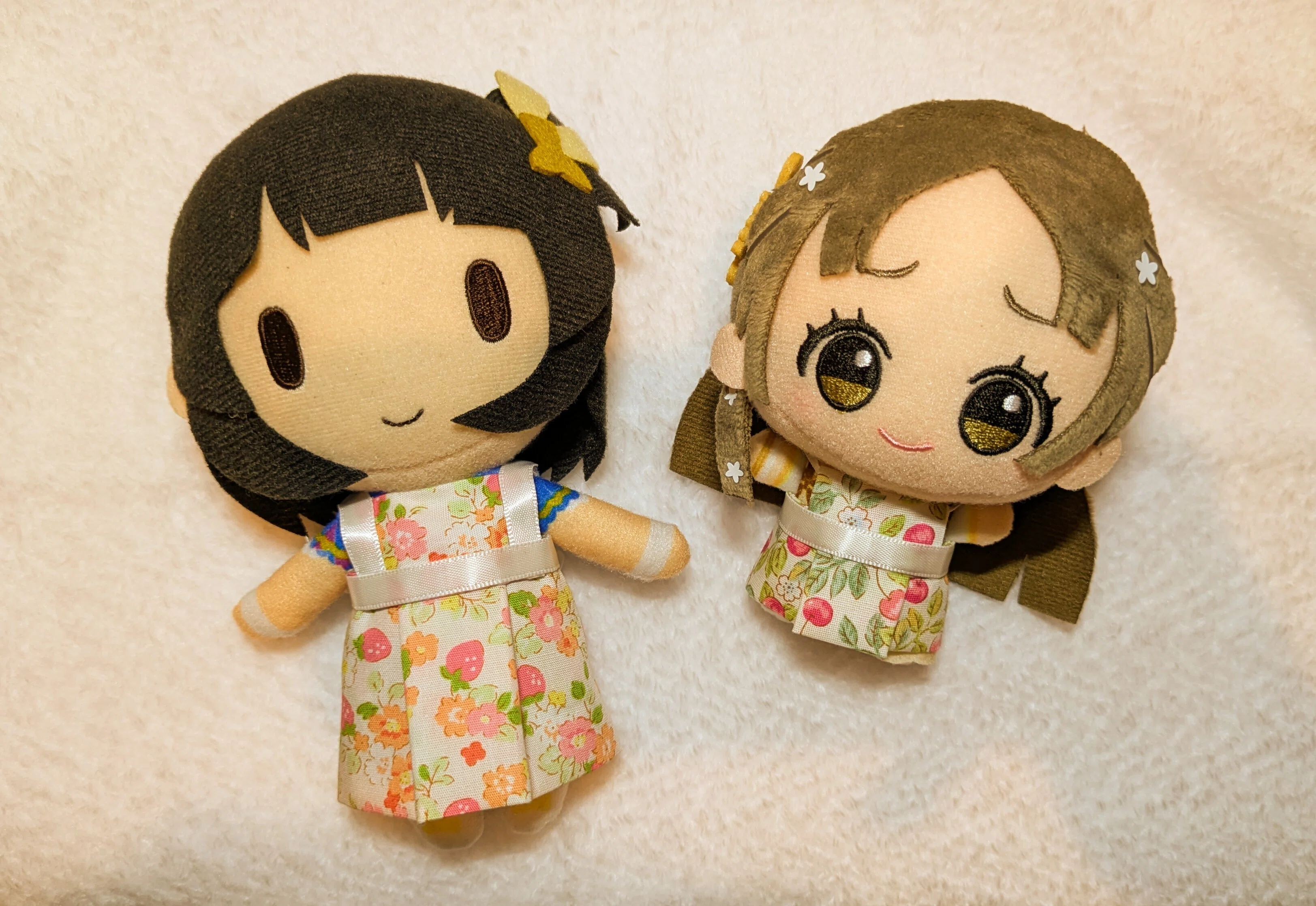 針・糸不要】ぬいぐるみのエプロンドレスを作る｜しゃけ
