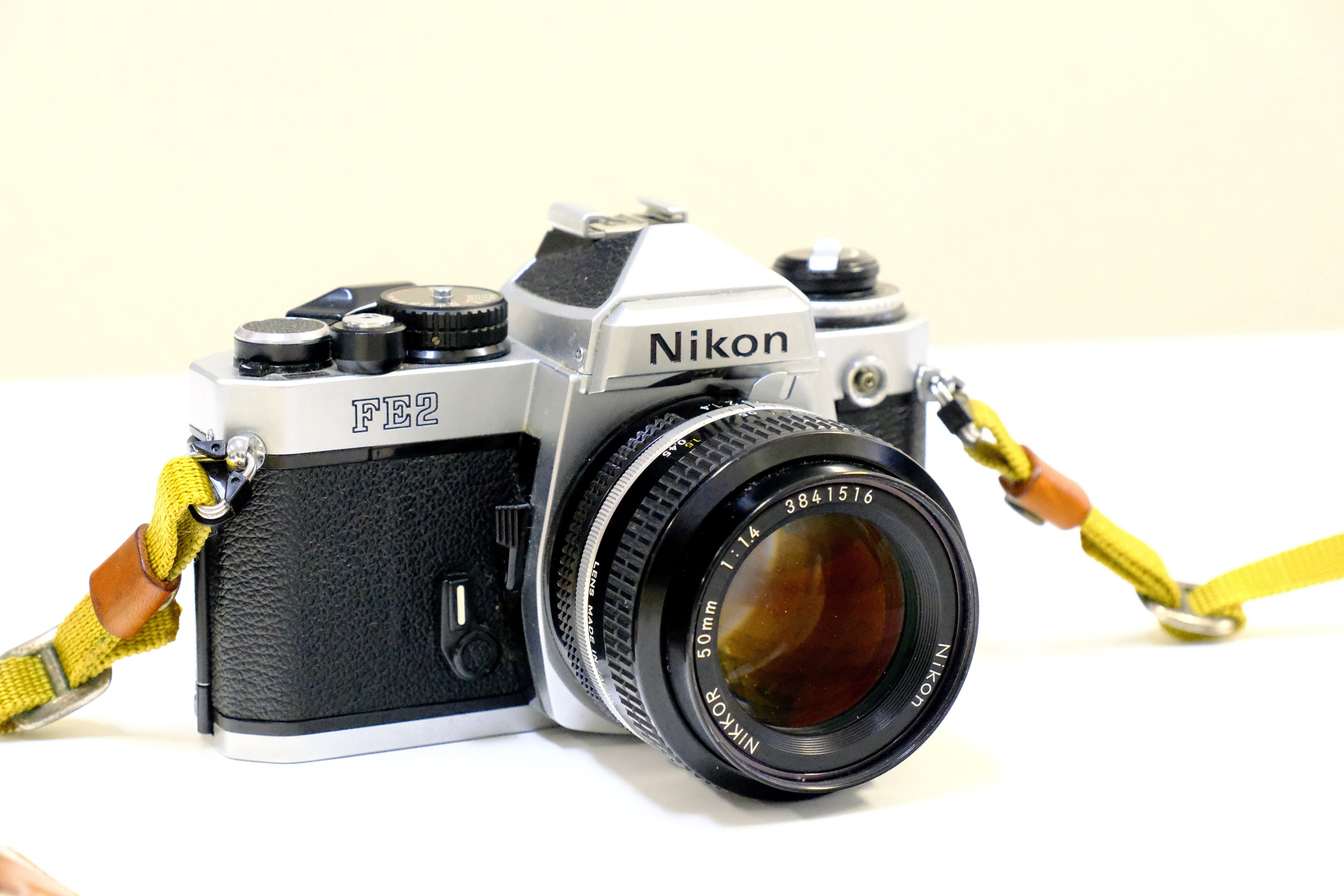 FE2 一眼レフ　フィルムカメラ フィルムカメラ（ニコンFE2）を連れ出してみた｜Heira.K