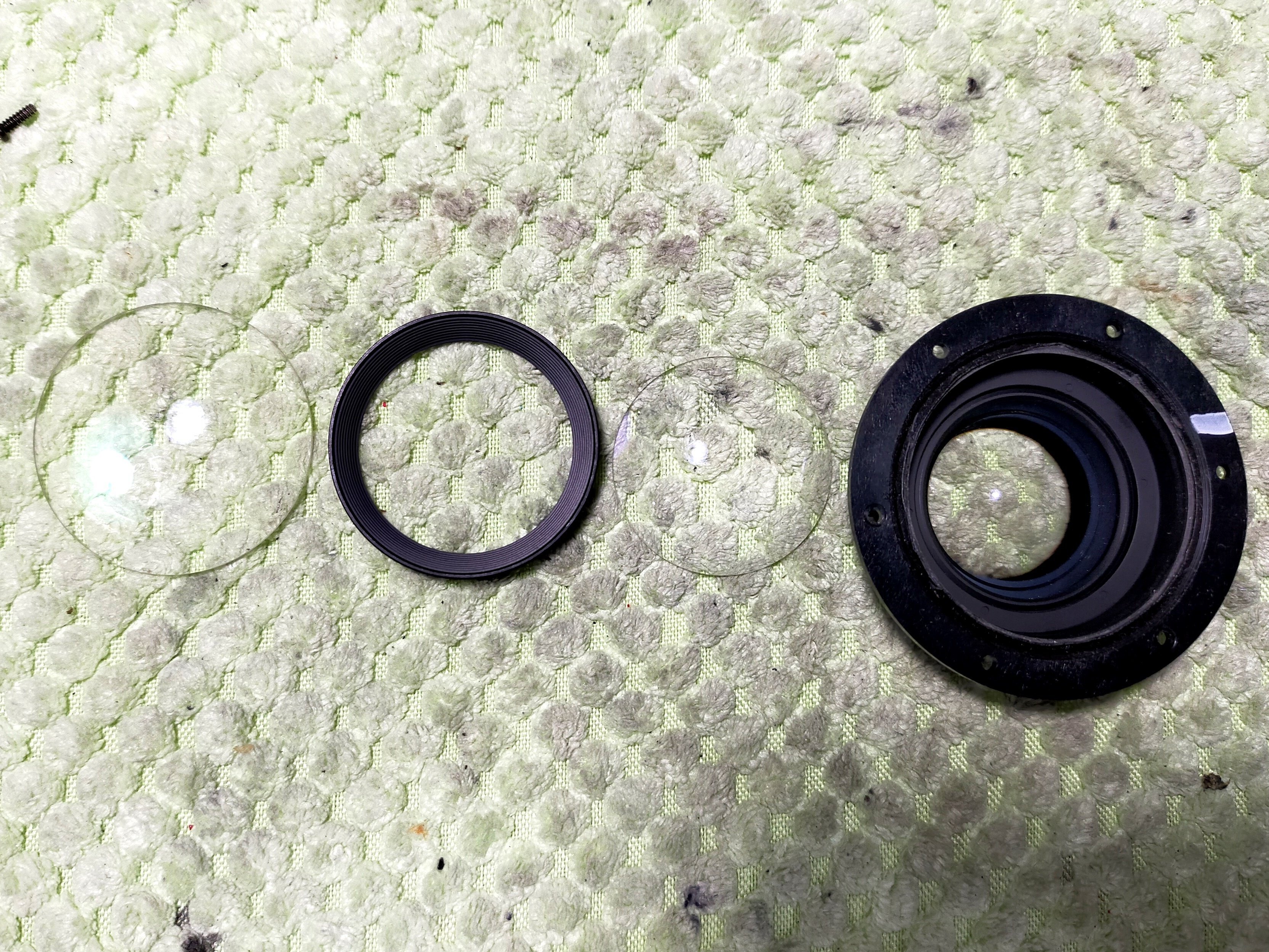 ミノルタ MDレンズの分解 Minolta MD 50mm F/1.7｜フィルムカメラ修理