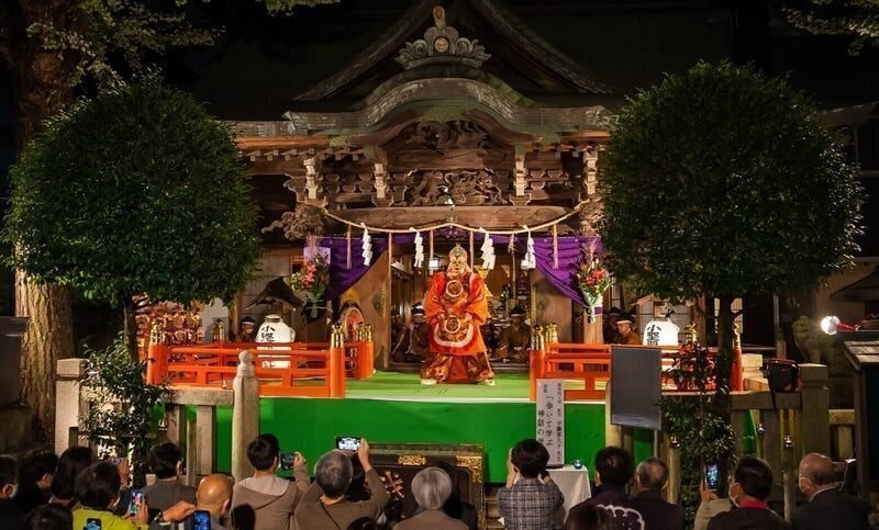 世界最古のオーケストラ” 1200年の時を超える「神楽」と「雅楽」｜小野