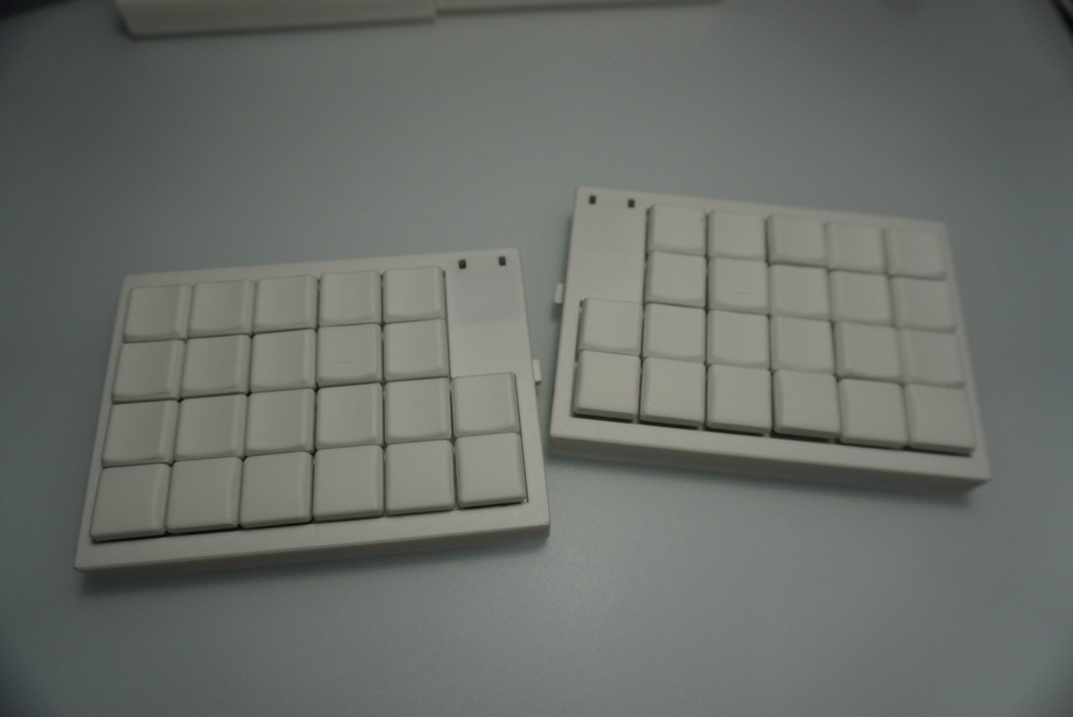 自作キーボード（AroundForty）が完成した話｜RaZiLy