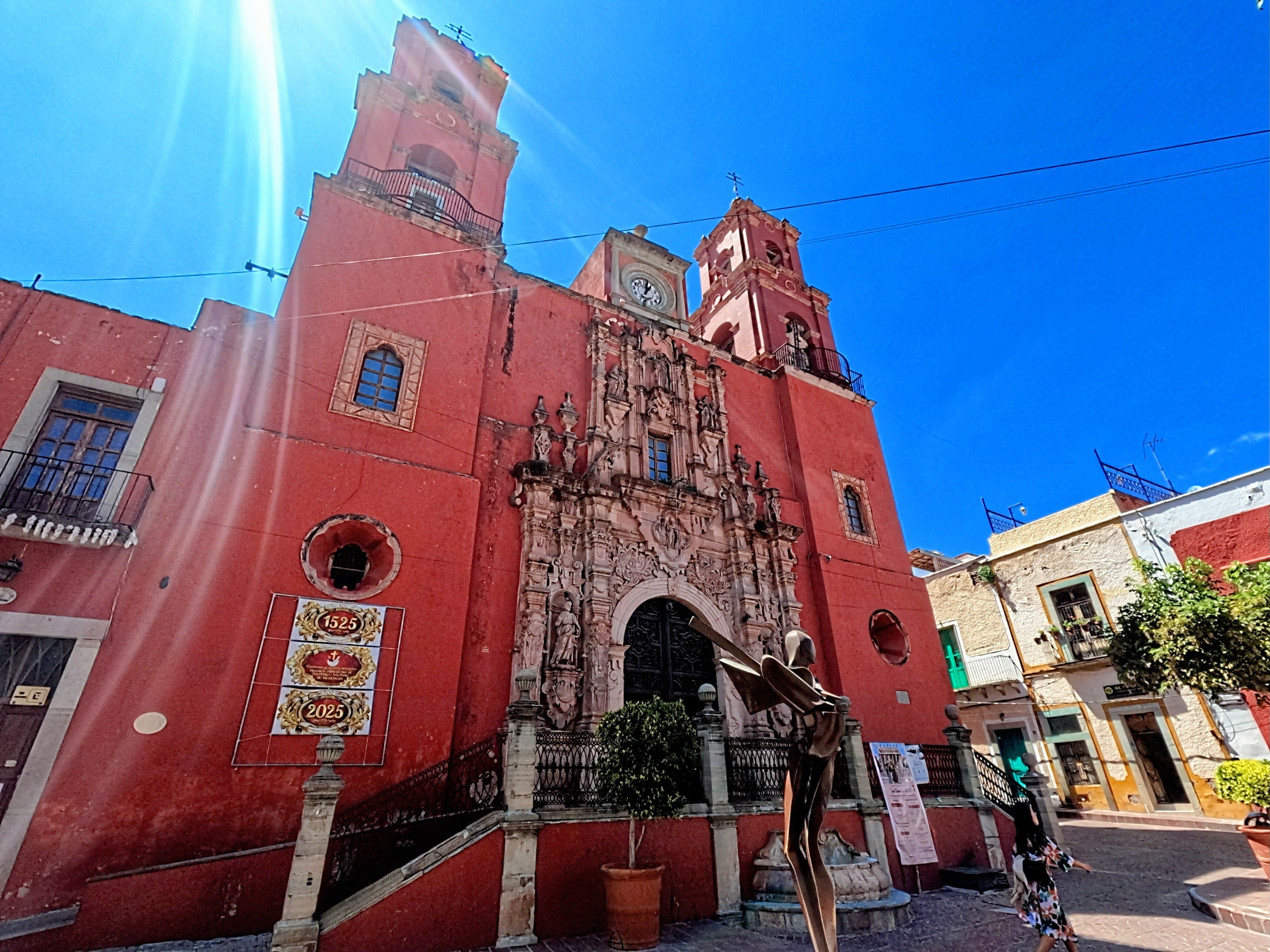 サイン｜URBANRANCH