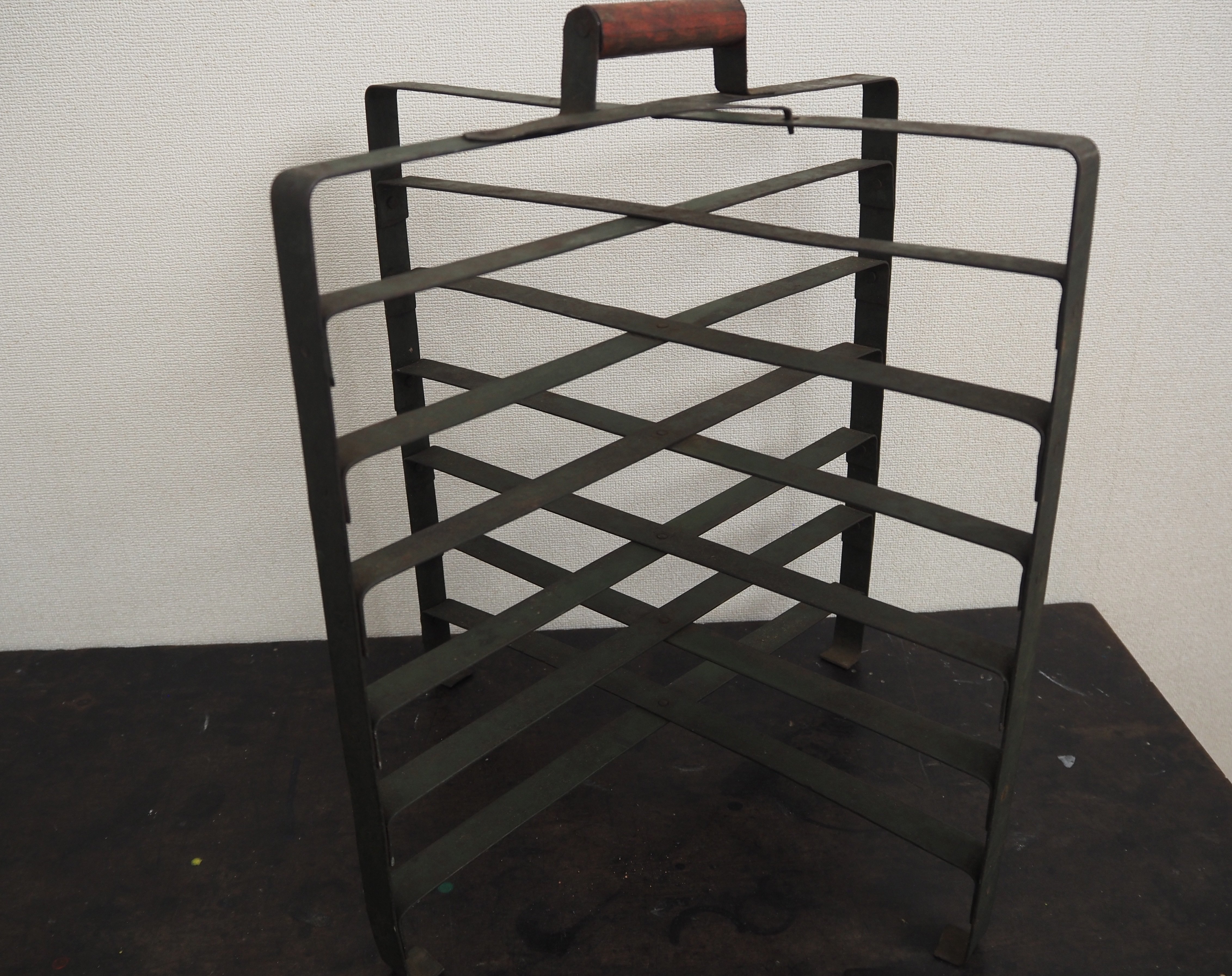 アイアンのパイラック Euro Antiques Foldable Rack Euro Antiques Foldable Rack｜takuroh shirafuji