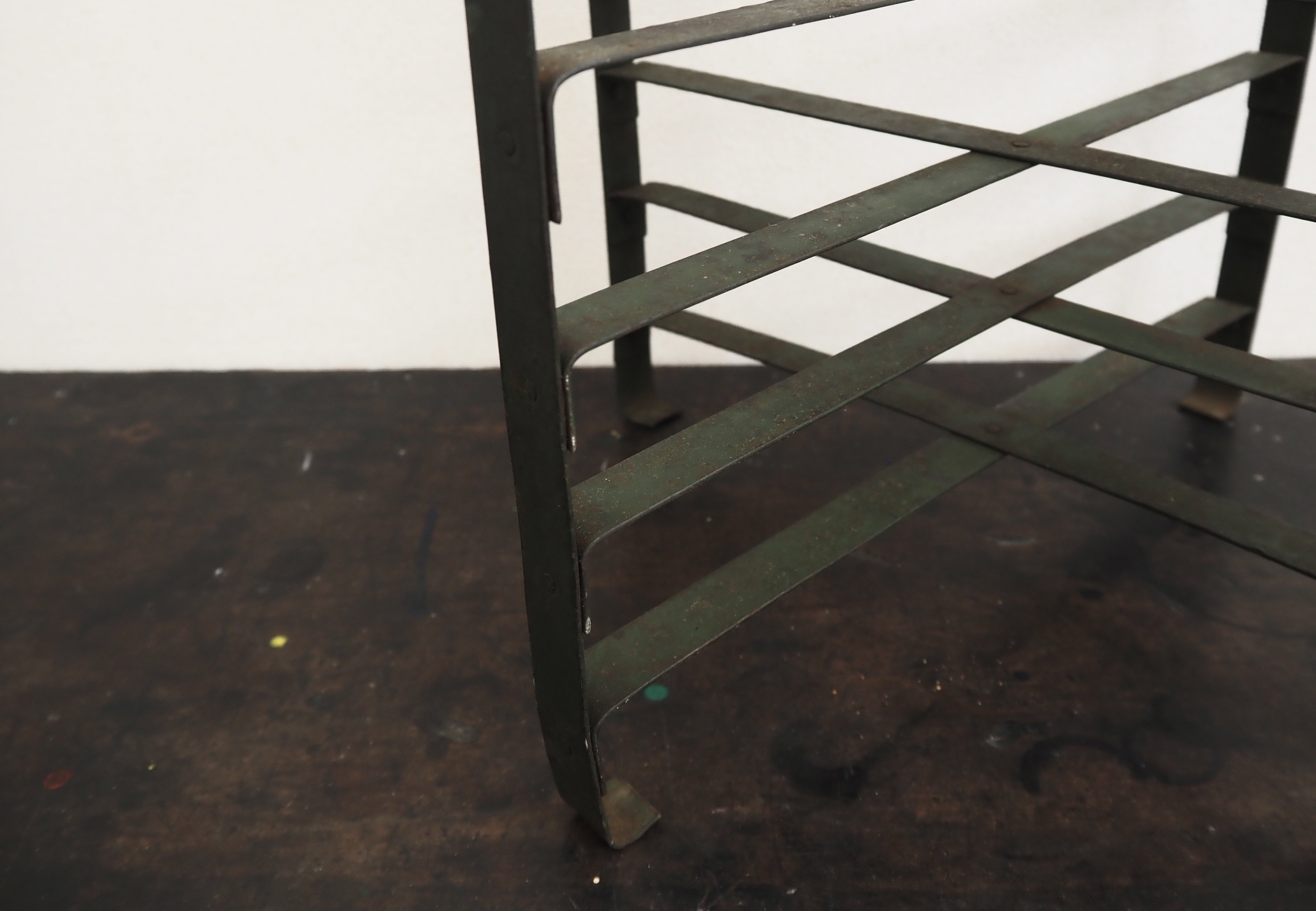 Euro Antiques Foldable Rack｜takuroh shirafuji