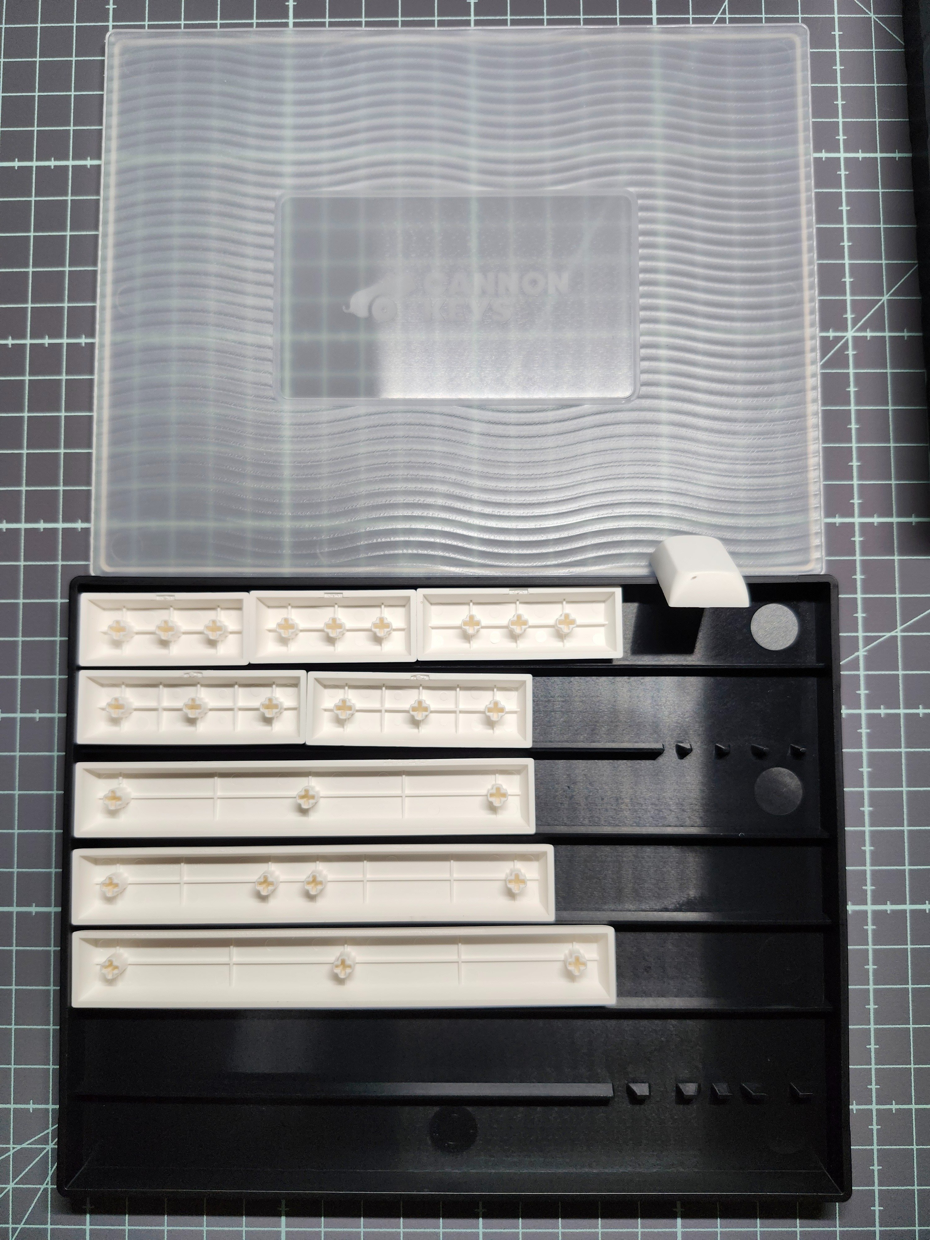 キーキャップ：PBS White Blanks/Galaxy｜環