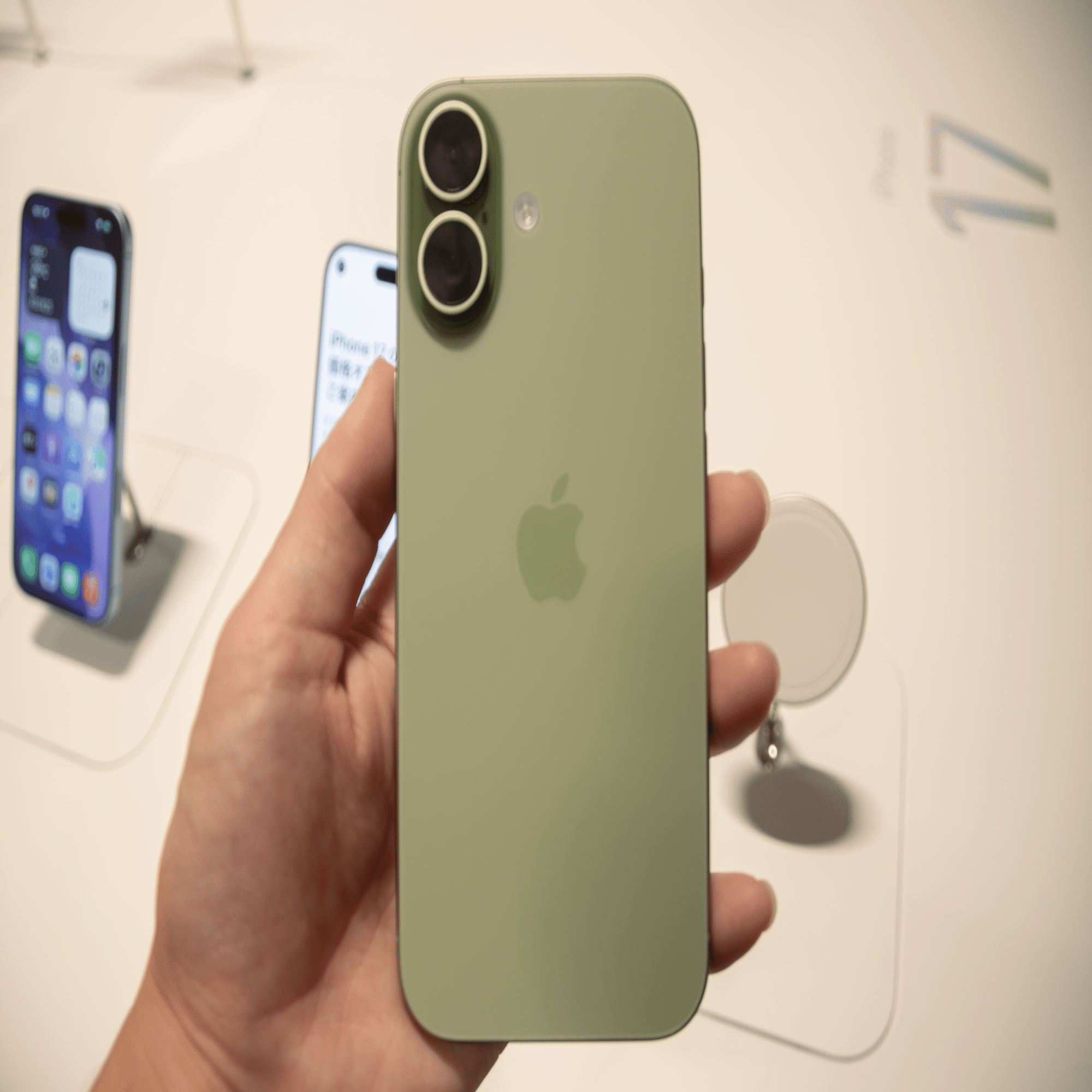 iPhone 17お触りレポ / サンデーAFJ号外 2025年10月7日号｜虎豆しば2号