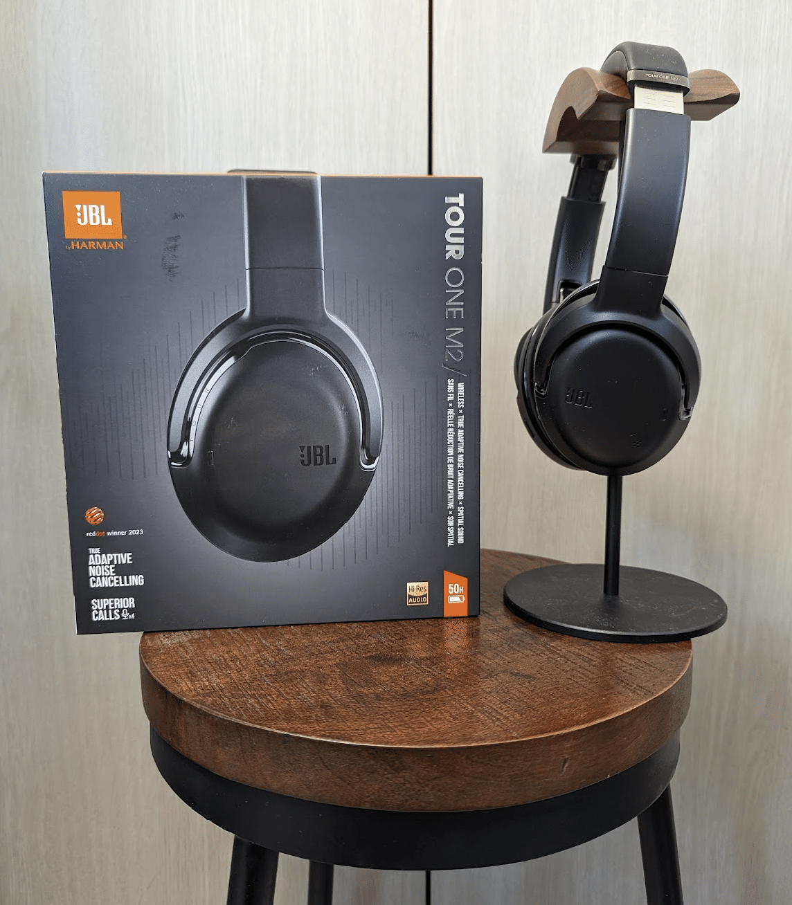 JBL TOUR ONE M2 ワイヤレスヘッドホン 中古 JBL Tour One M2 BLK ワイヤレスヘッドホン ブラック : ベスト
