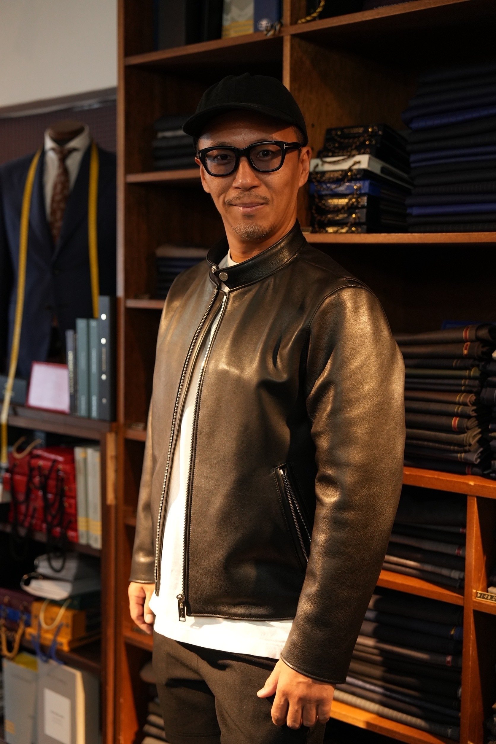 レザージャケットはオーダーメイドでこそ輝く】規制サイズでは決して得