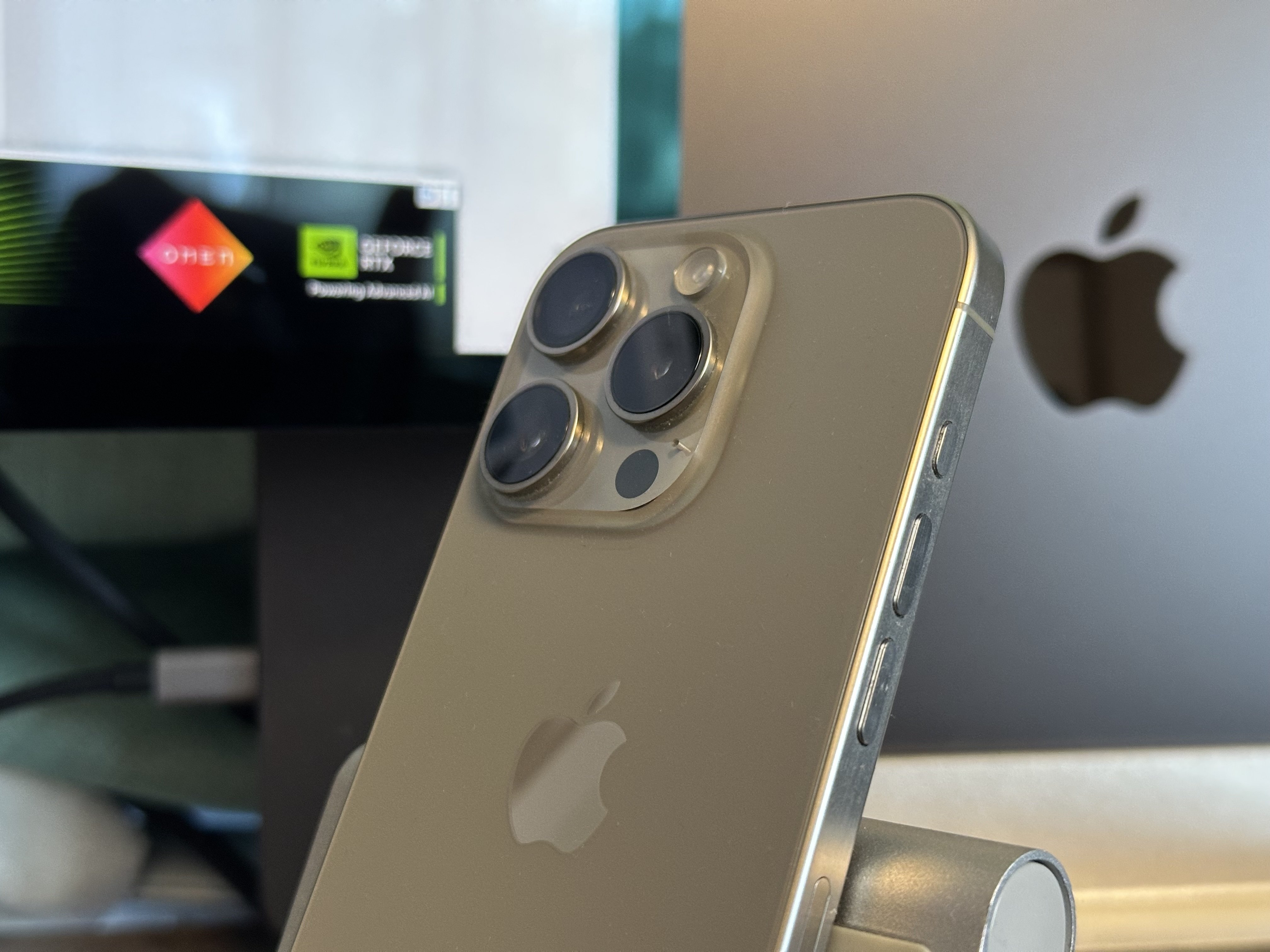 未開封iPhone17 pro max 2TB & Air pods pro3 台湾版iPhone 17 Pro Max