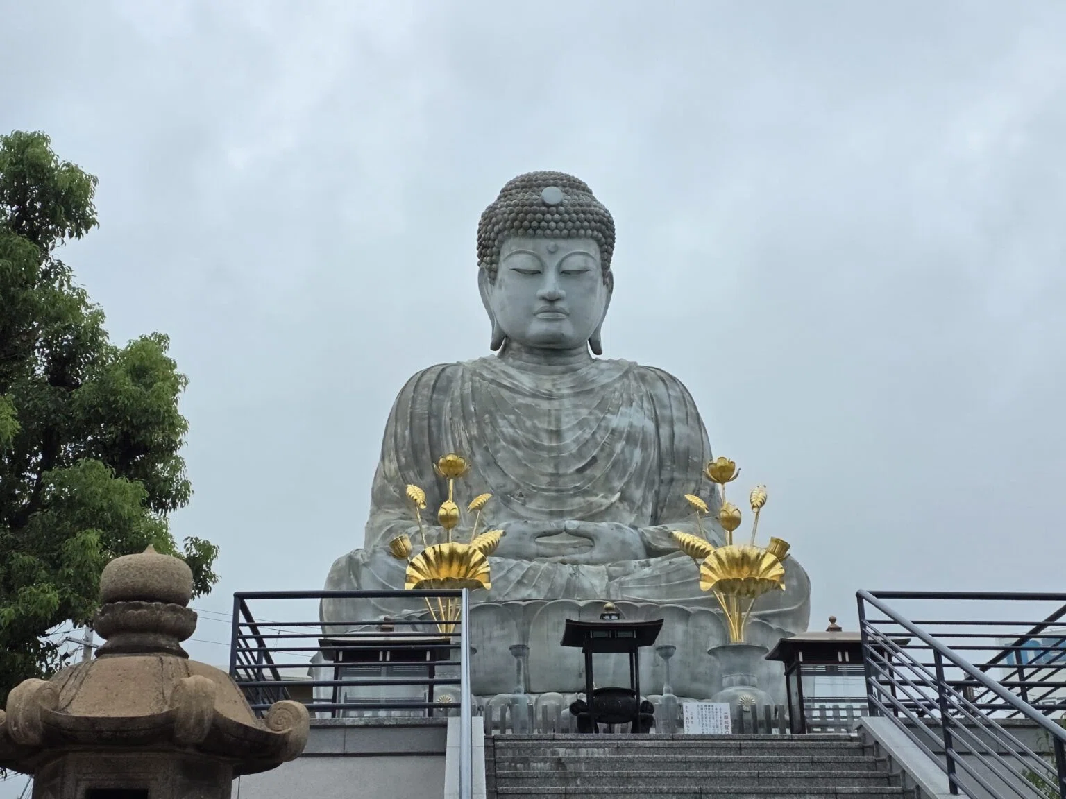 奈良、鎌倉と並ぶ日本三大大仏は神戸にあった！｜日本探検隊【えい