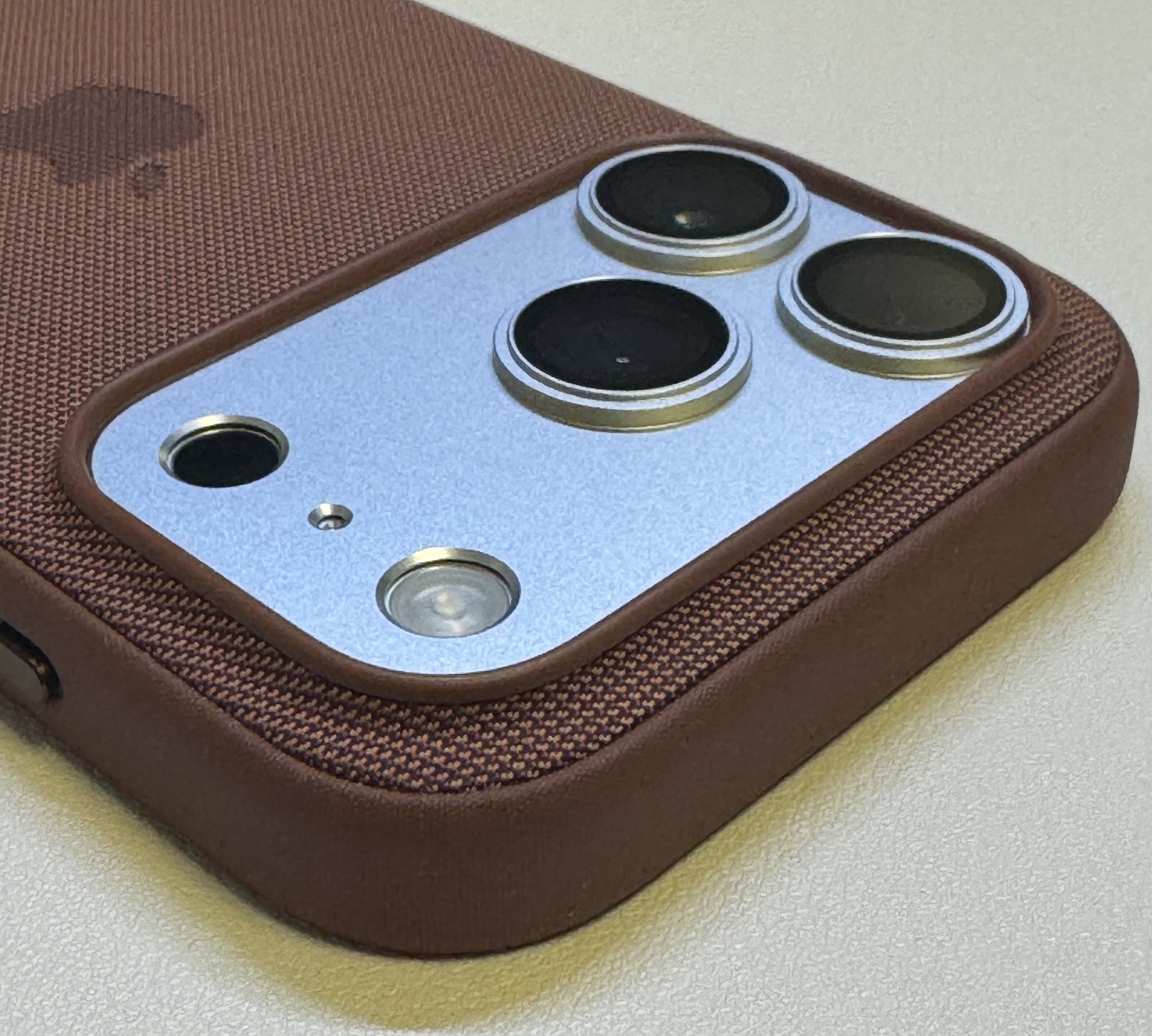 iPhone17proへの機種変更【3:開封、アクセサリー装着編】｜ Hogosaku