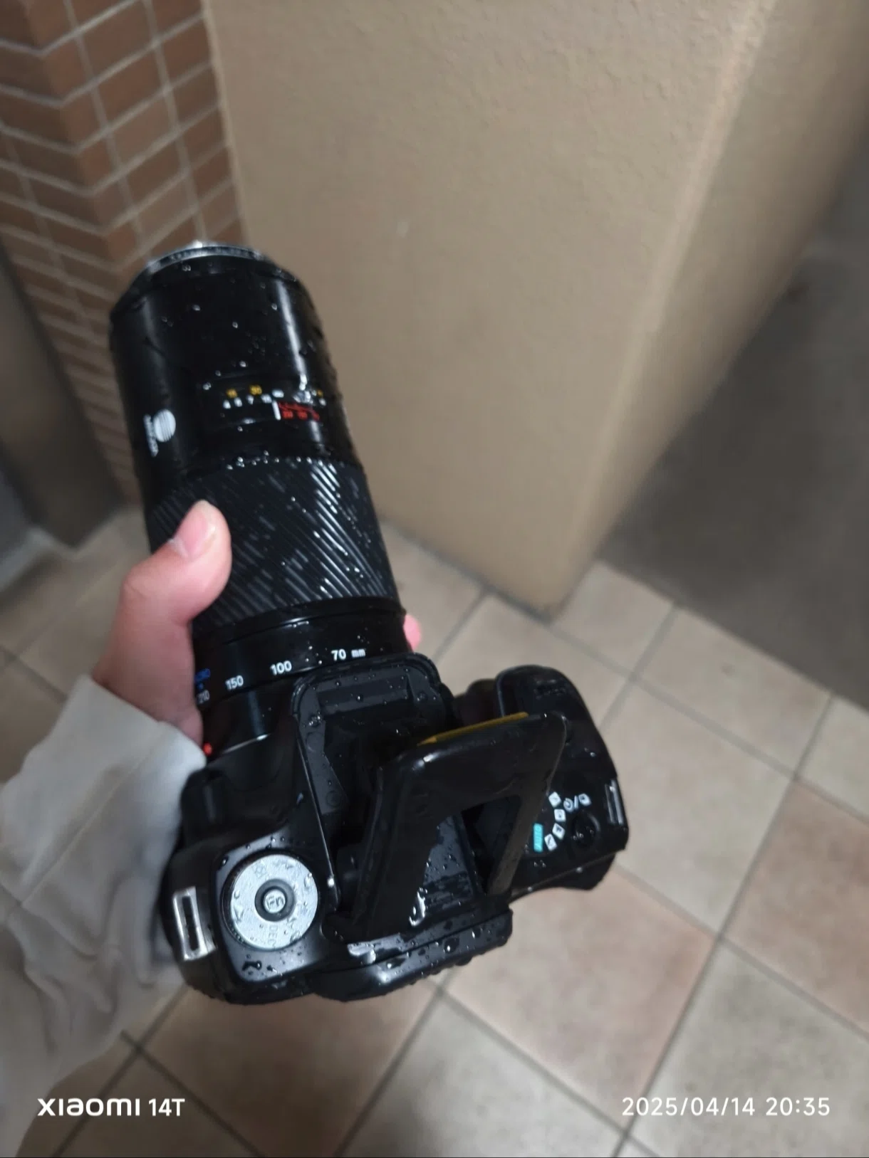 恐怖！3桁円のソニー‪α‬100！｜utsusemigadgets