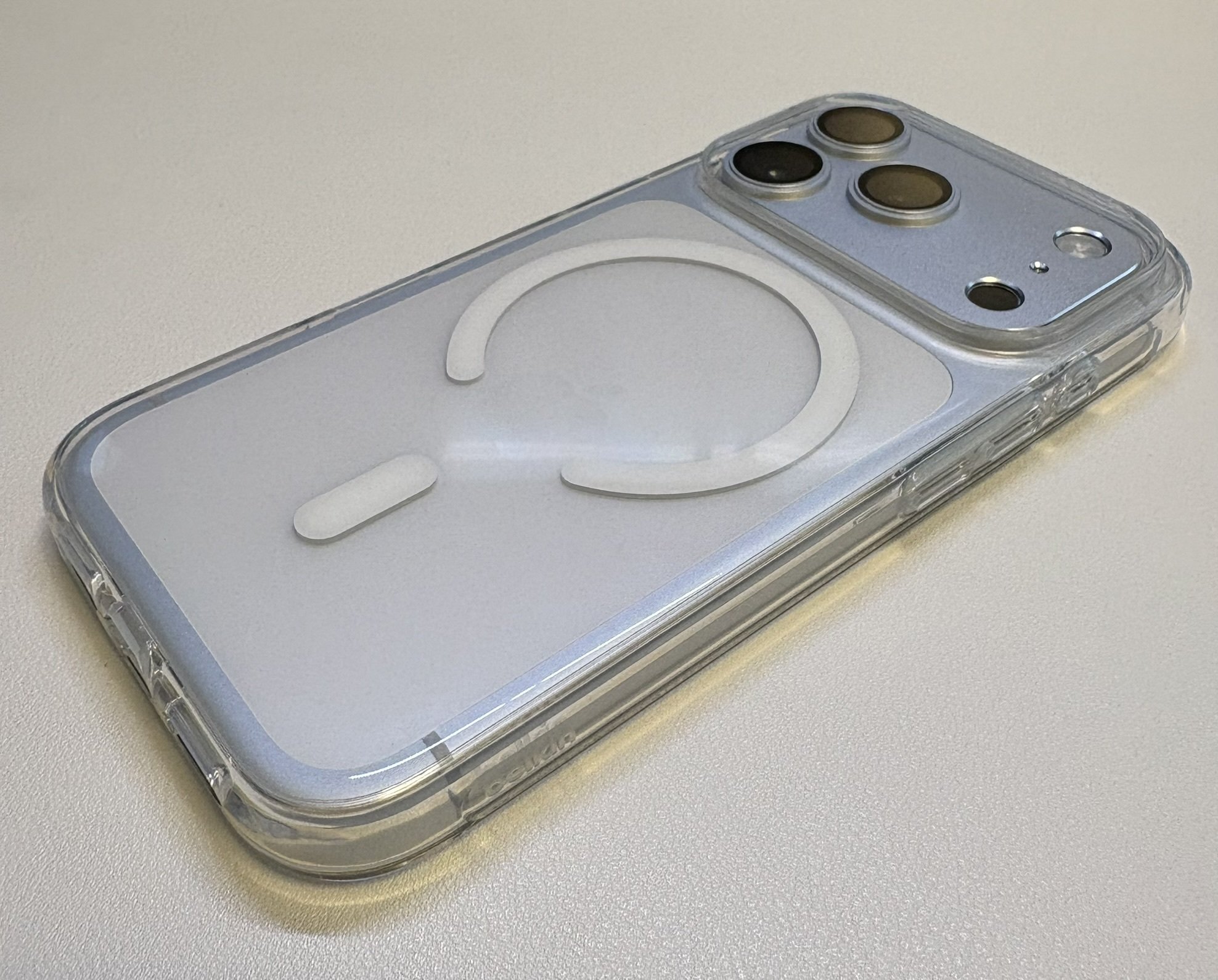 iPhone17proへの機種変更【3:開封、アクセサリー装着編】｜ Hogosaku